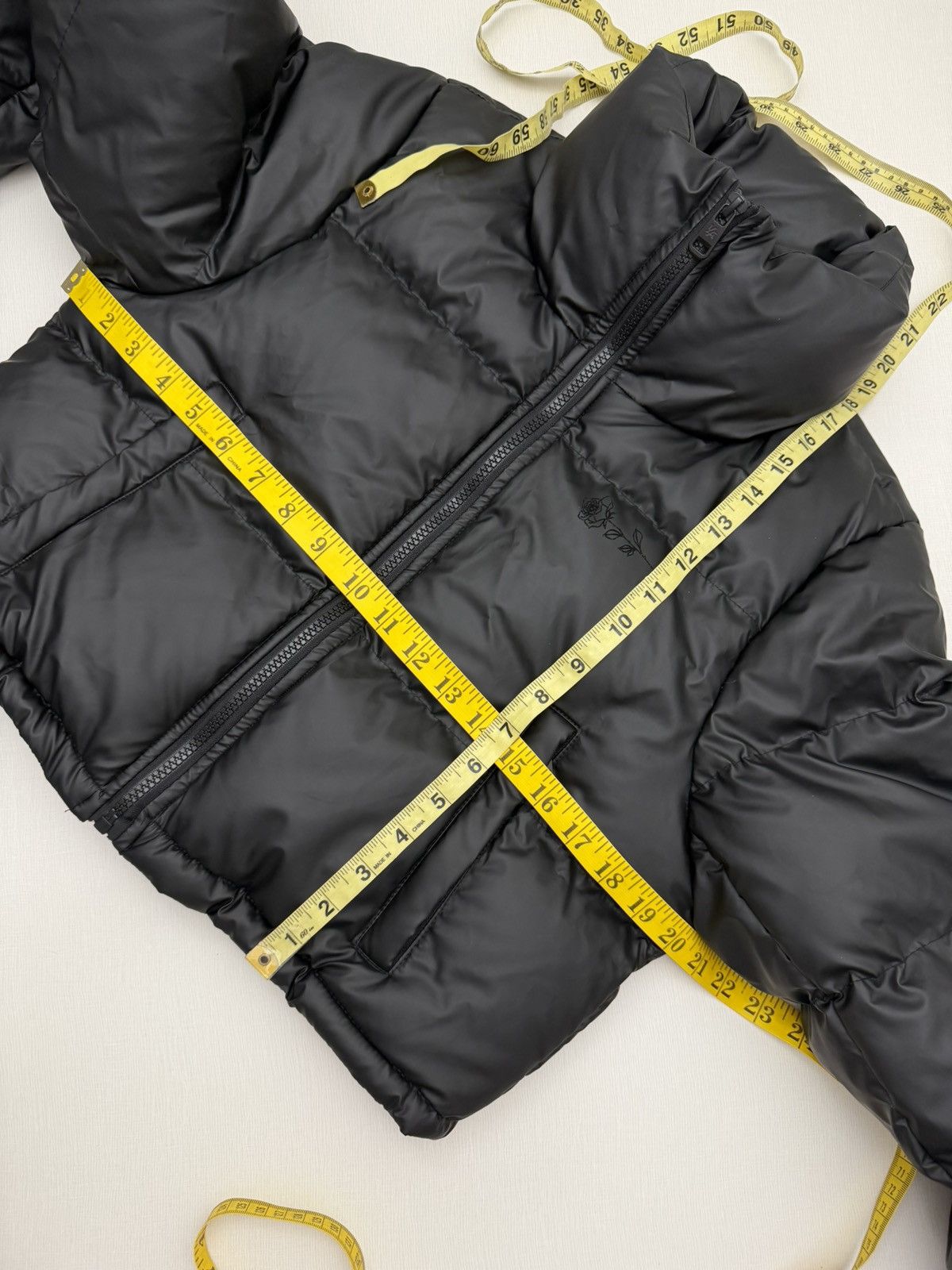 YoungLA YoungLA Black Puffer Jacket Cropped Women’s XS Rose Hype Size XS / US 0-2 / IT 36-38 - 7 Thumbnail