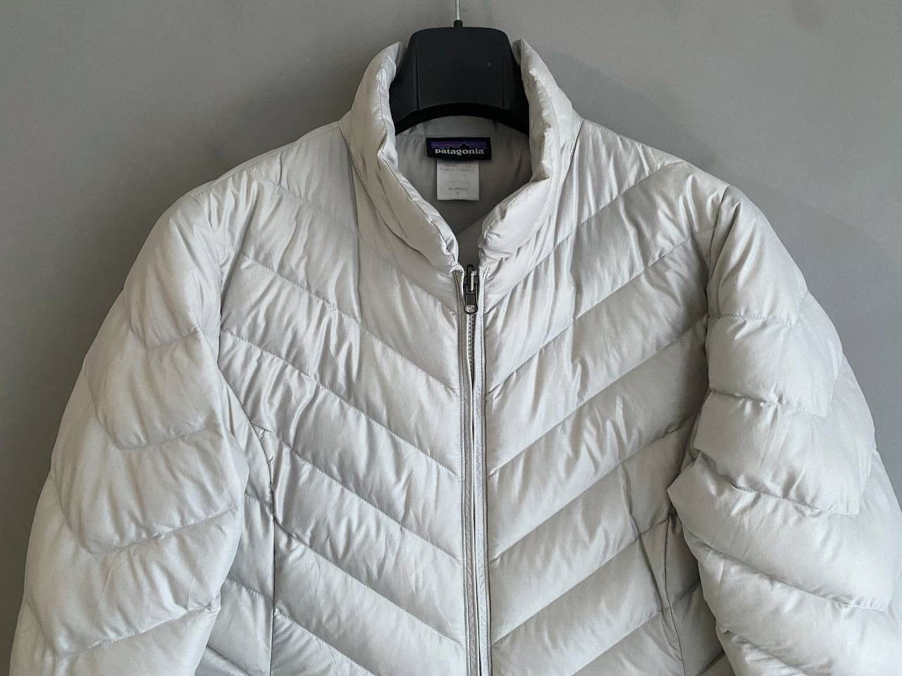 Patagonia Patagonia Down Women's Gray Puffer Jacket, Size XL Size XL / US 12-14 / IT 48-50 - 4 Thumbnail