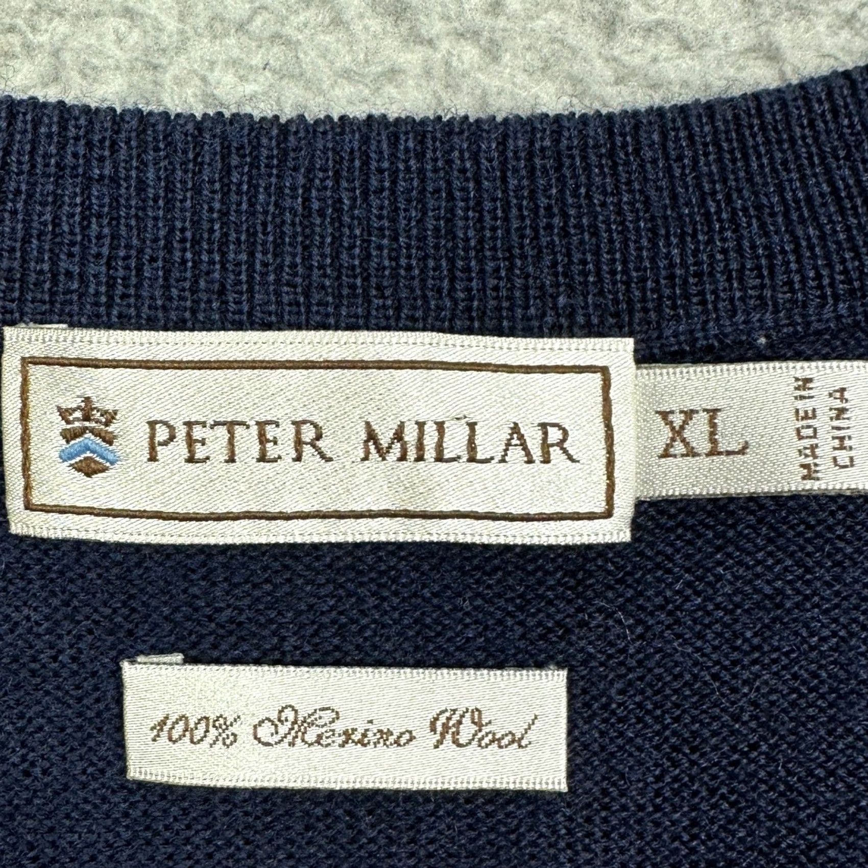 Peter Millar Peter Millar Sweater Vest Mens XL Navy Blue V-Neck Knit Lightweight Wool Embroidered Crest Business Casual Golf Size US XL / EU 56 / 4 - 4 Thumbnail