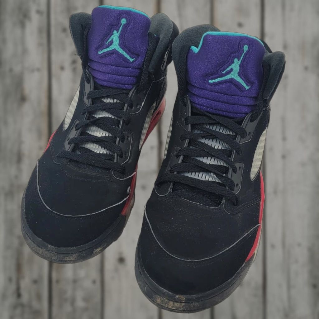 Jordan Brand Jordan 5 Retro Top 3 Men's Size 11.5 CZ1786-001 Athletic Sneaker Black Retro Air Jordan 5 Men Shoes Size US L / EU 52-54 / 3 - 1 Thumbnail