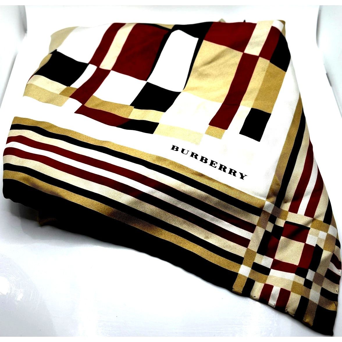 Burberry BURBERRY London Silk Beige Red Black Checkered Scarf Wrap Size ONE SIZE - 5 Thumbnail