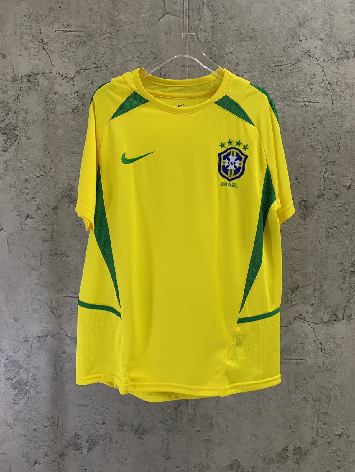 Nike 2002 - 2004 BRAZIL NATIONAL FOOTBALL SOCCER JERSEY SHIRT