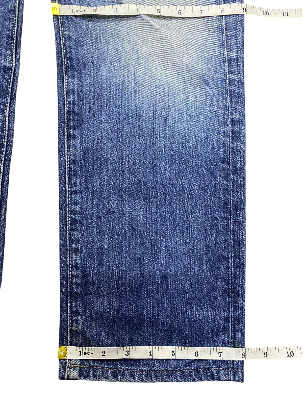 Japanese Brand Vintage Japanese Brands Uniqlo Faded Distressed Loose Jeans Size US 34 / EU 50 - 12 Thumbnail