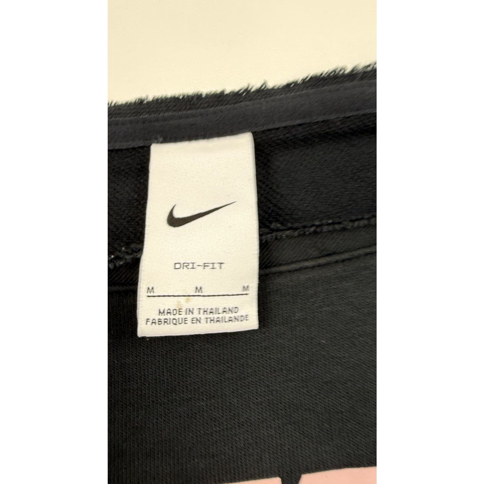 Nike Nike Sweatshirt Womens M Pullover Cropped Raw Hem Swoosh Dri-FIT Black Logo Athletic Size M / US 6-8 / IT 42-44 - 5 Thumbnail
