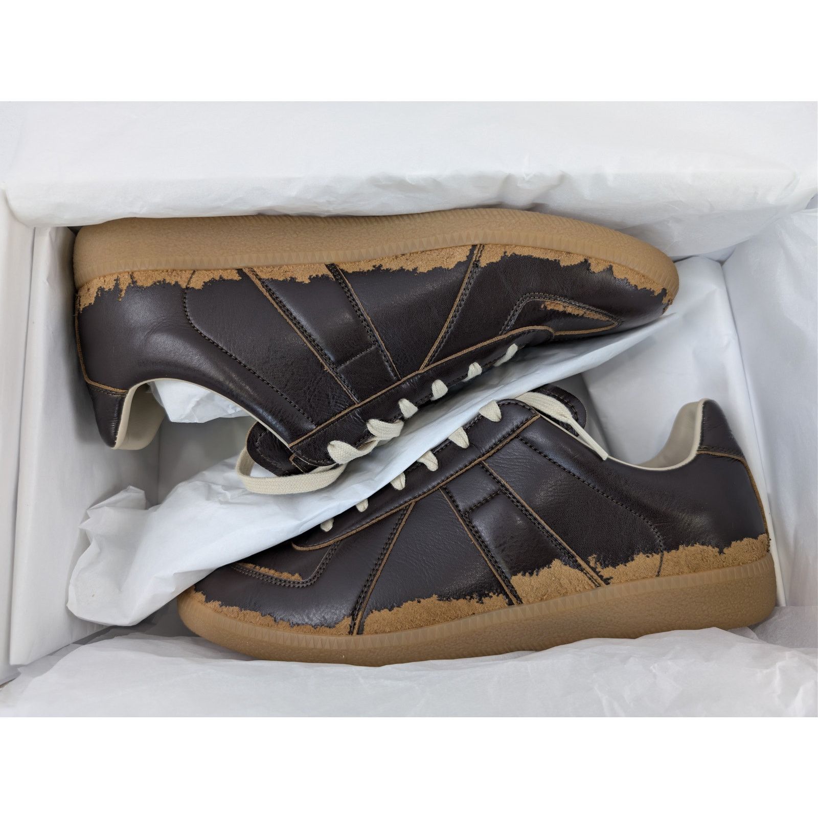 Maison Margiela o1rshd1 Replica sneakers with a distressed peel-off effect Size US 9 / EU 42 - 21 Thumbnail