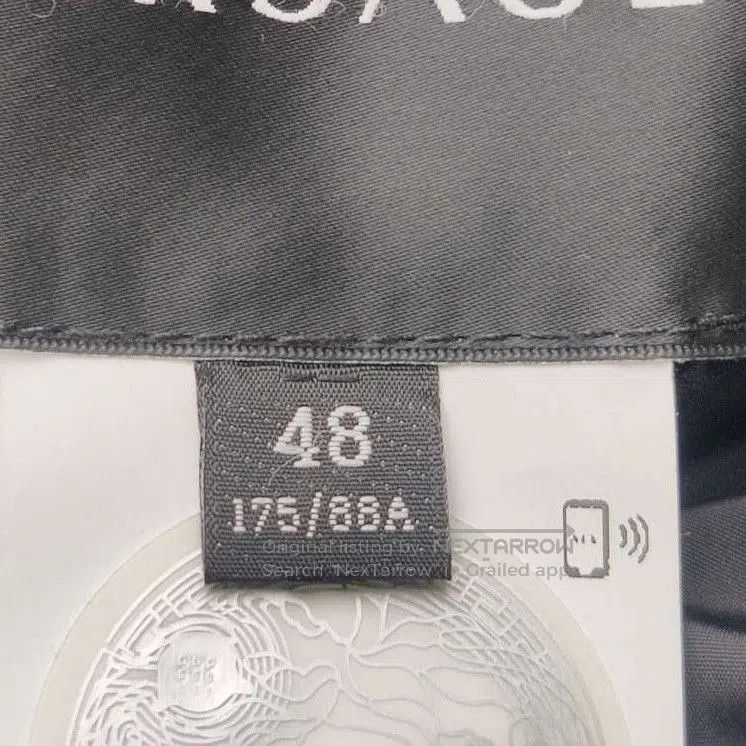 Versace Versace Black Jacket with Gold Medusa Logo M. Size US M / EU 48-50 / 2 - 4 Thumbnail