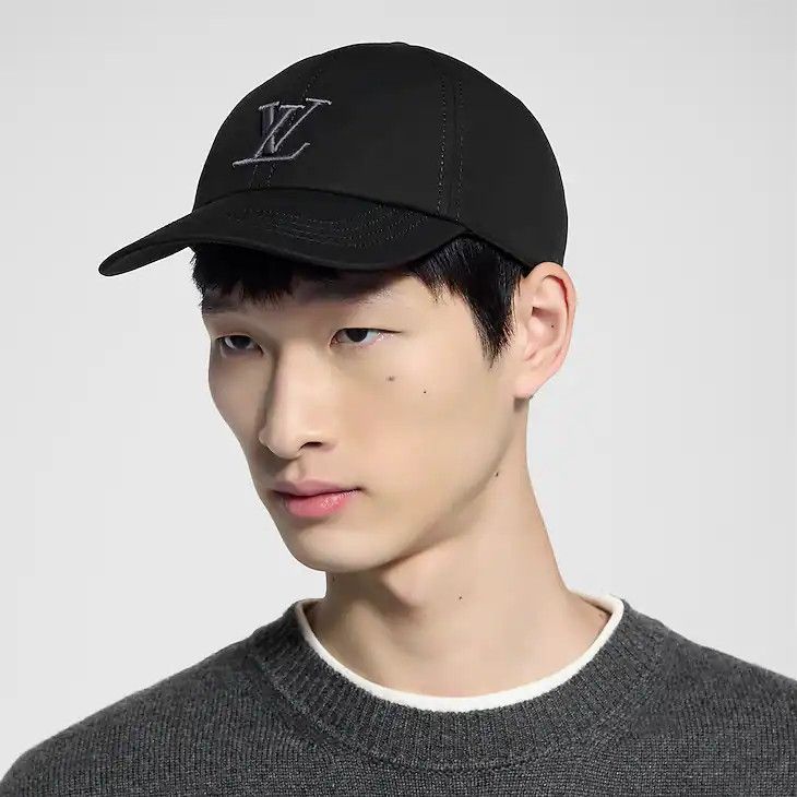 Louis Vuitton Only LV Cap Size 32 - 5 Thumbnail