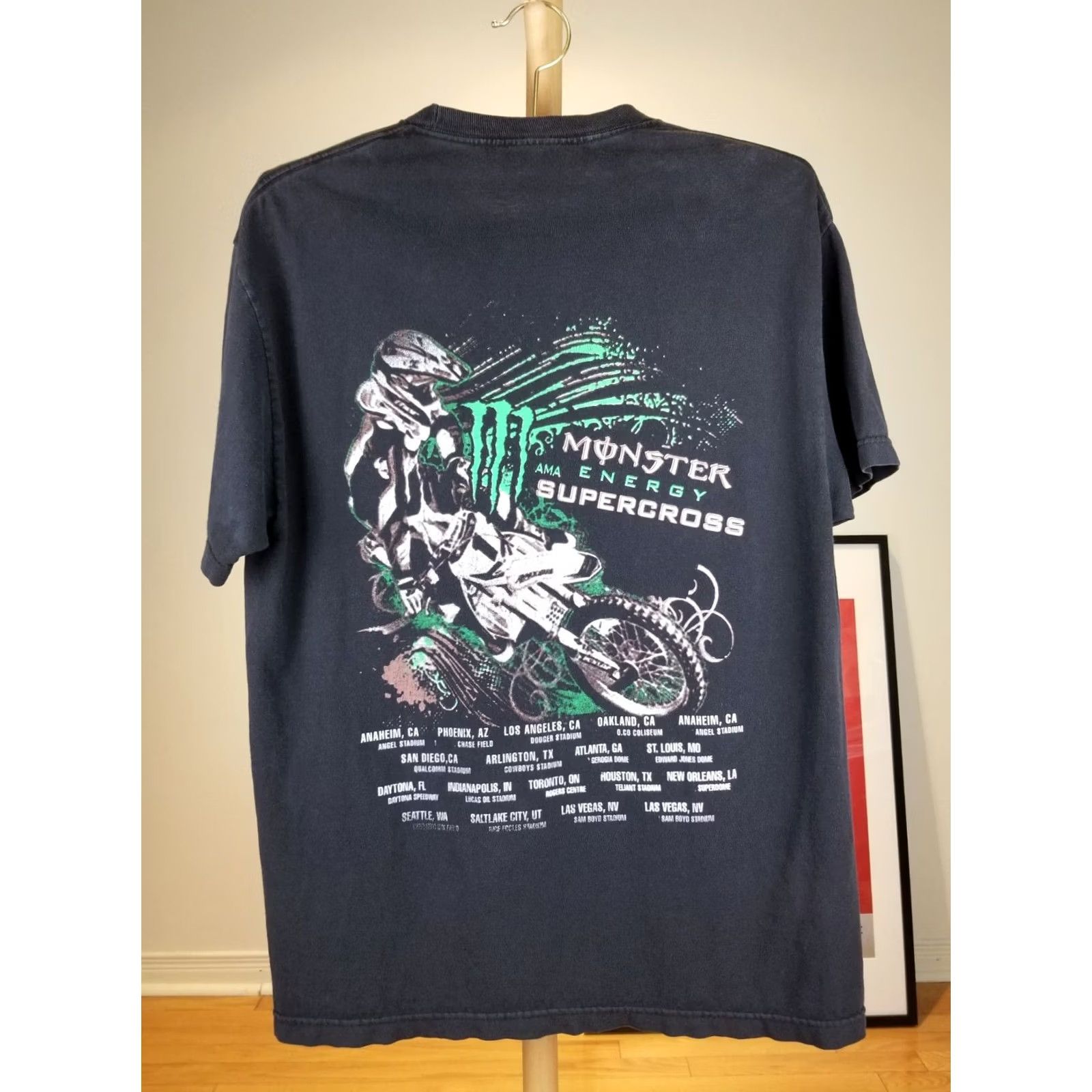 Vintage VINTAGE MONSTER ENERGY SUPERCROSS FIM WORLD CHAMPIONSHIP BLACK T-SHIRT SZ L Shirt Men XS? Size US L / EU 52-54 / 3 - 2 Thumbnail