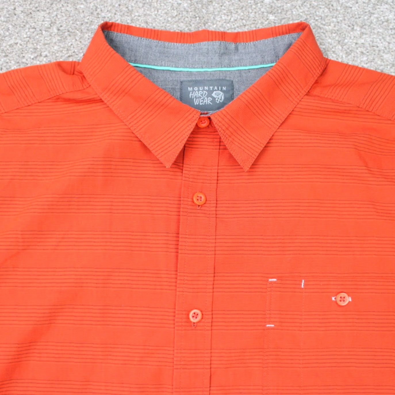 Mountain Hardwear Mountain Hardwear Shirt Mens XL Orange 60% Cotton 40% Polyester Button-Up Short Sleeve Collared Pocketed Casual Travel Rock Outdoor Vintage: No? Size US XL / EU 56 / 4 - 6 Thumbnail