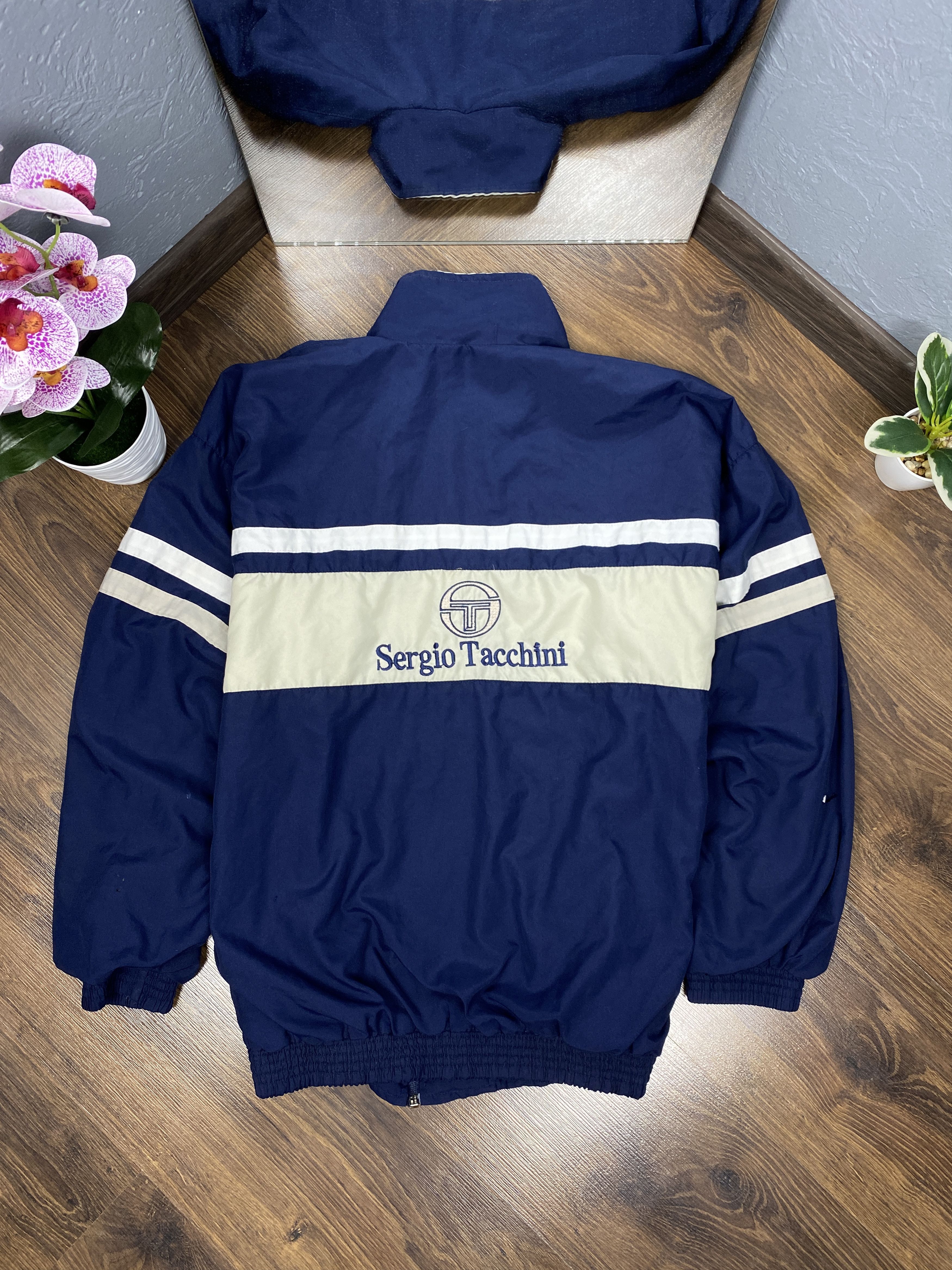 Sergio Tacchini Sergio Tacchini vintage distressed nylon track top jacket Size US M / EU 48-50 / 2 - 12 Thumbnail