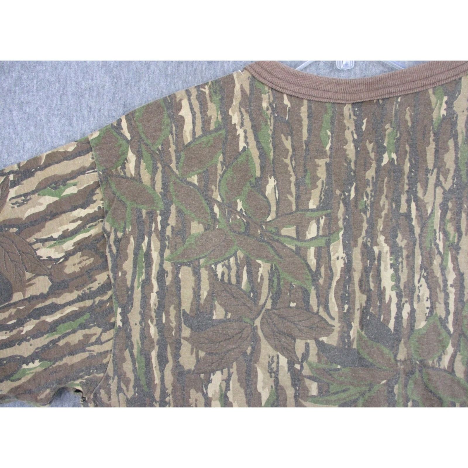 Realtree Spartan Realtree Shirt Mens 2XL/3XL Brown Camo Pocket Hunting Tee Made USA Size US XXL / EU 58 / 5 - 7 Thumbnail