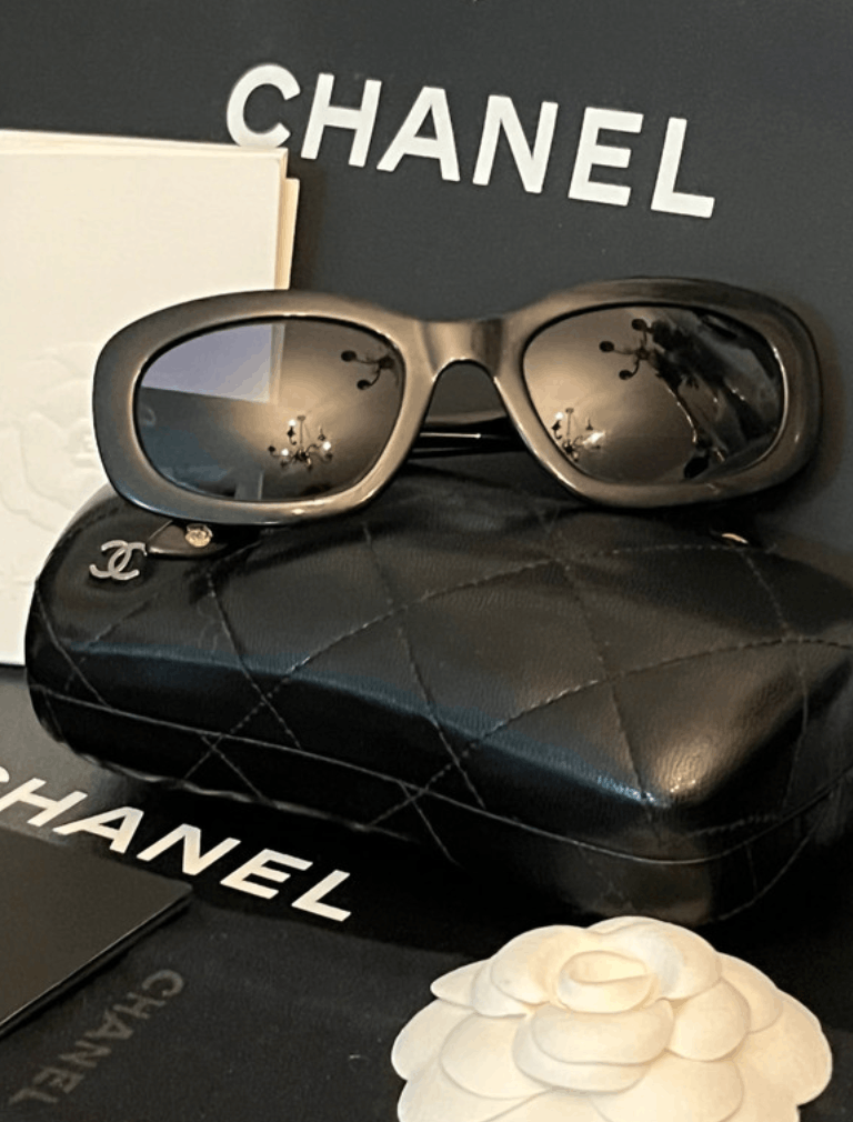 Chanel × Vintage CHANEL Sunglasses Rimless Rhinestone 4017 Shields RI832 Size ONE SIZE - 2 Thumbnail
