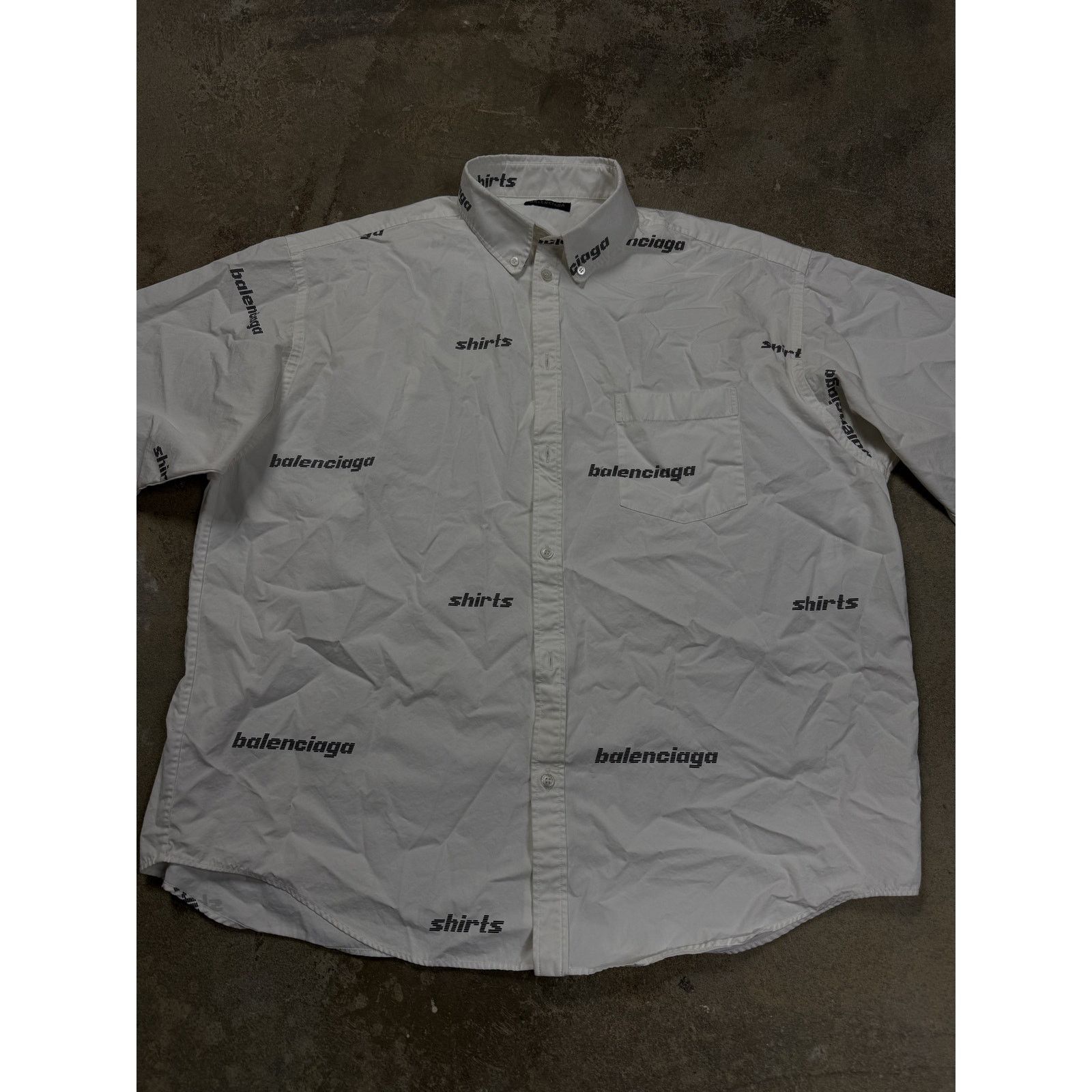 Balenciaga Balenciaga All Over Short Sleeve Button Up White Used 40 XL Size US XL / EU 56 / 4 - 1 Thumbnail