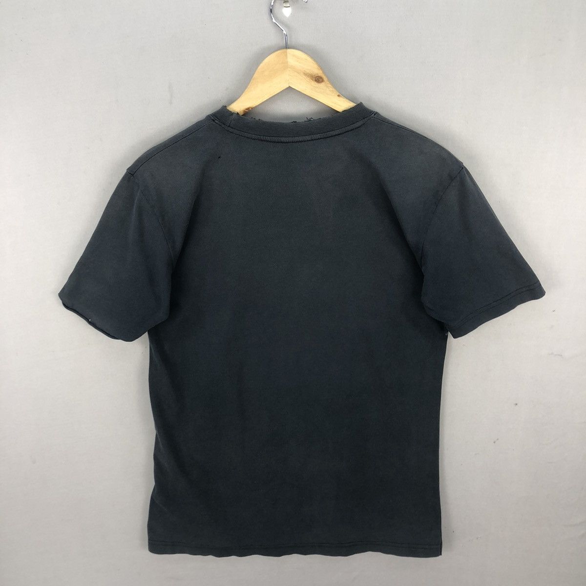 One Piece Vintage 00’s One Piece Shanks Trashed Faded Shirt Size US S / EU 44-46 / 1 - 13 Thumbnail
