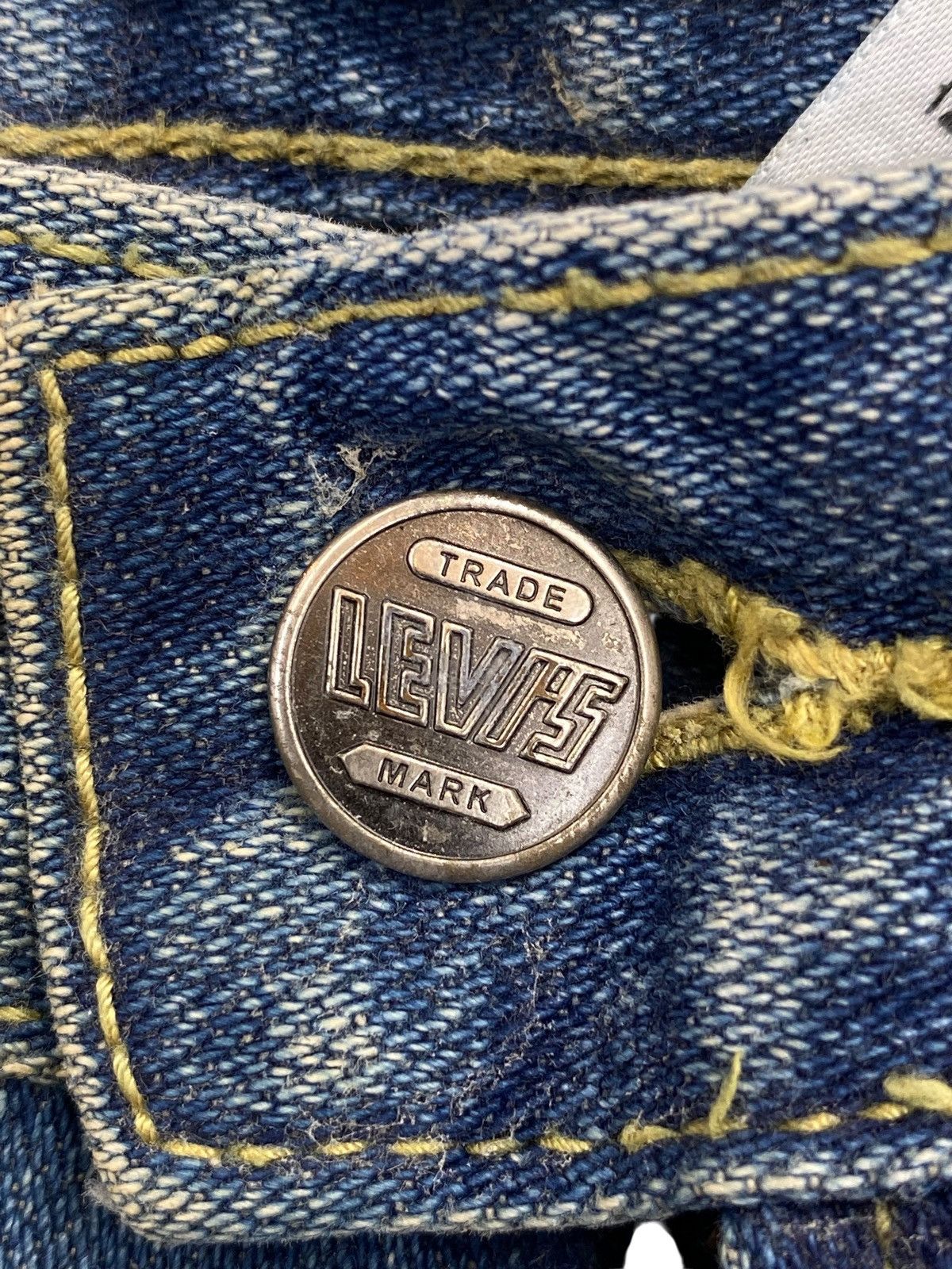 Levi's Vintage Levi’s 90’s Blue Wash Style Loose Jeans Size US 40 / EU 56 - 13 Thumbnail