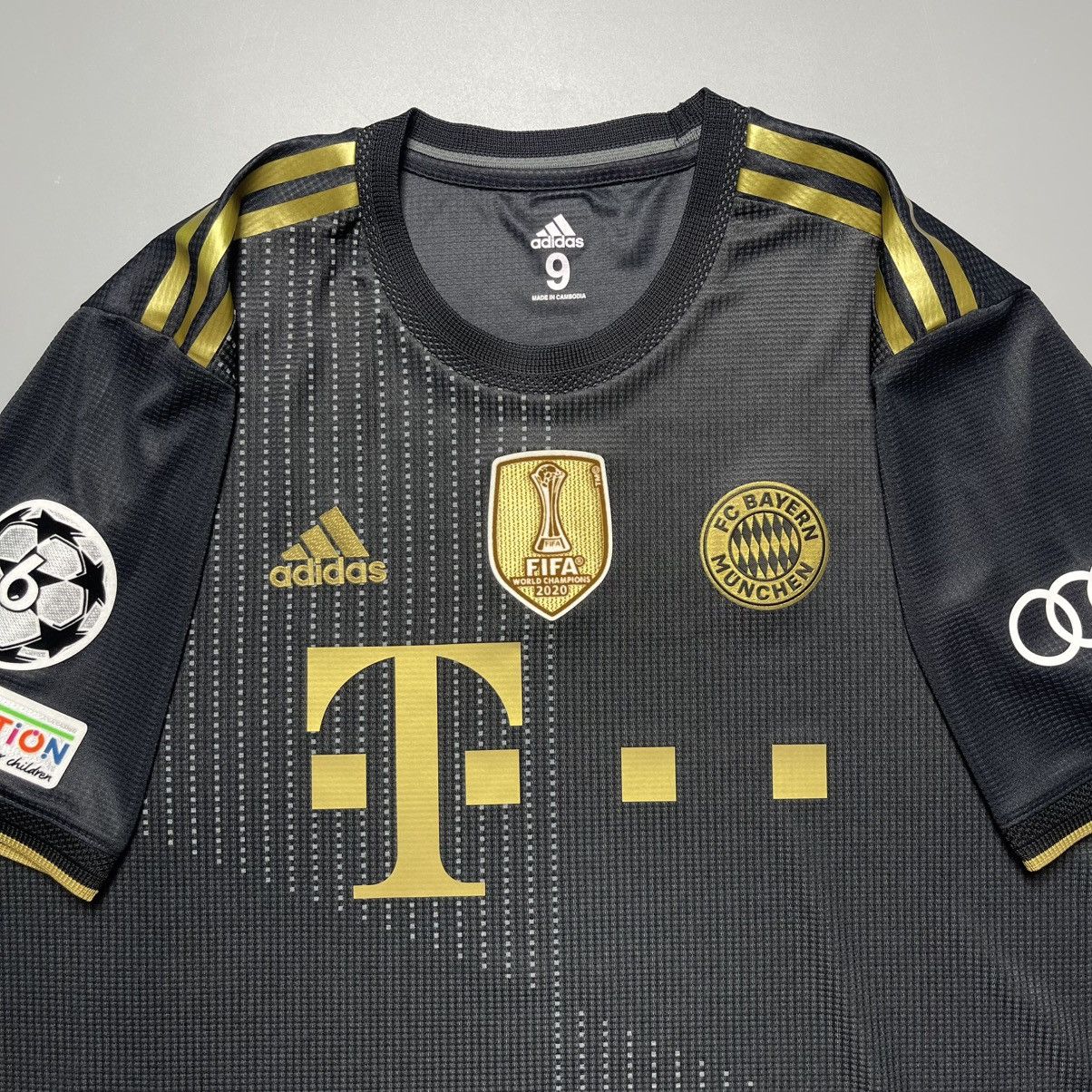 Vintage BAYERN ADIDAS 2021/2022 SOCCER AWAY JERSEY #13 CHOUPO-MOTING Size US XXL / EU 58 / 5 - 4 Thumbnail