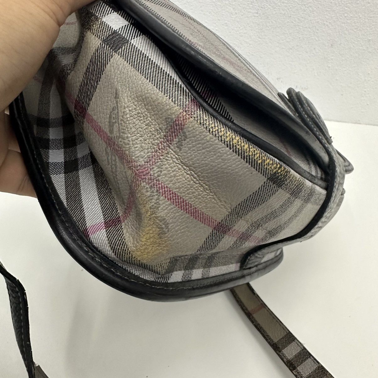 Burberry AUTHENTIC VINTAGE BURBERRYS NOVA CHECK GREY SHOULDER BAG Size ONE SIZE - 8 Thumbnail