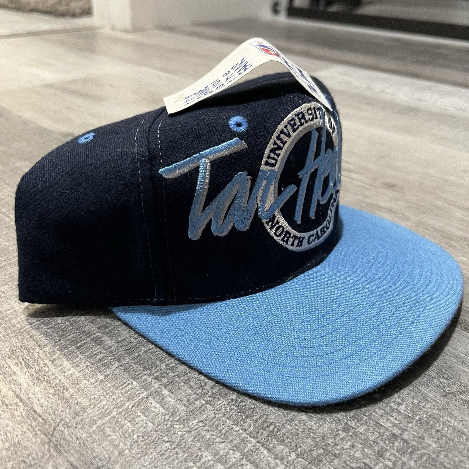 The Game VTG UNC North Carolina Tar Heels Script Snapback Hat NWT Size ONE SIZE - 4 Thumbnail