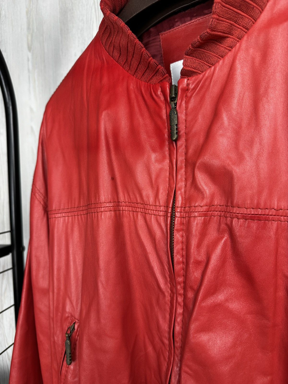 Gimo's Gimo’s red real leather bomber jacket vintage Size US L / EU 52-54 / 3 - 10 Thumbnail