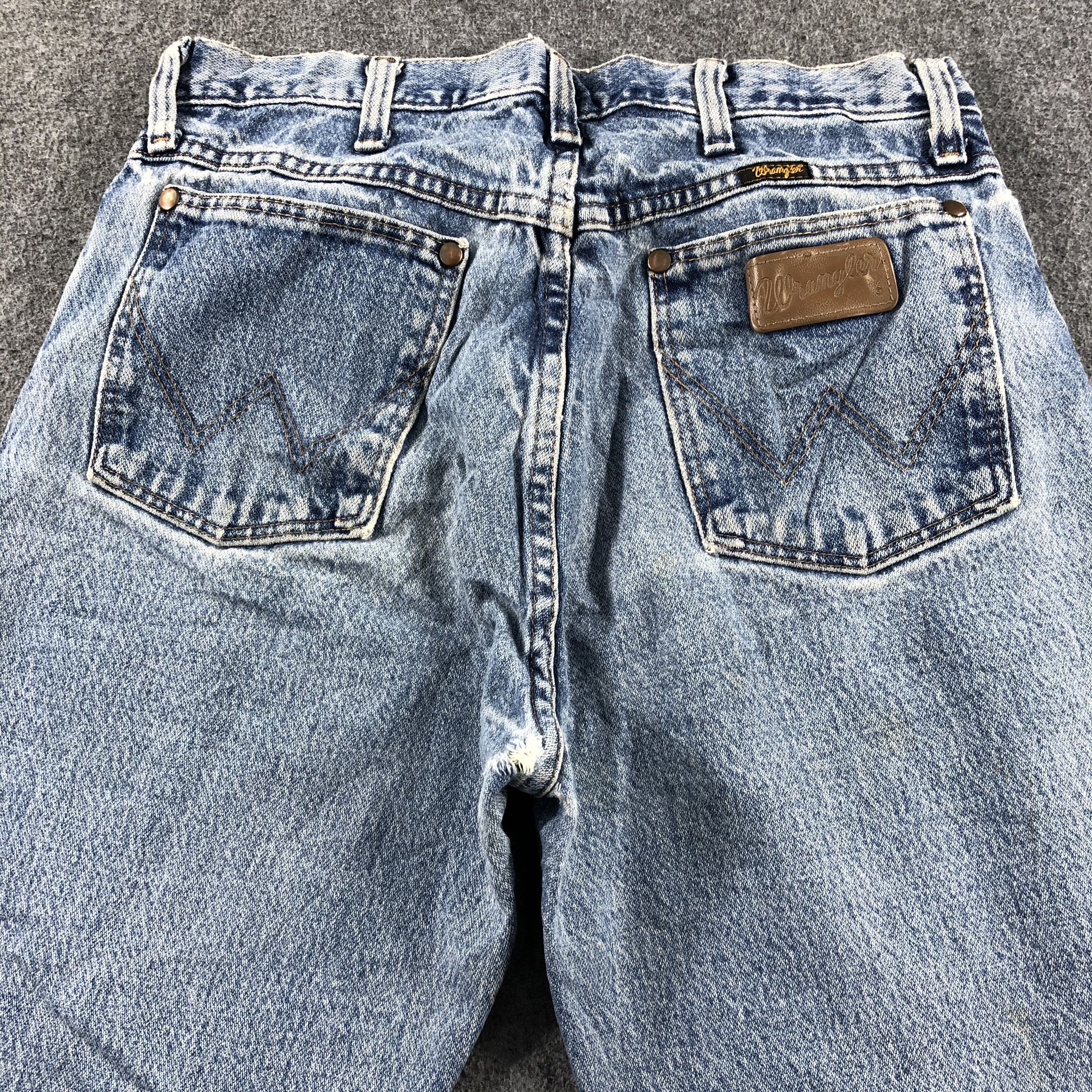 Vintage Vintage Blue Wash Wrangler Jeans-J2345 Size US 30 / EU 46 - 4 Thumbnail