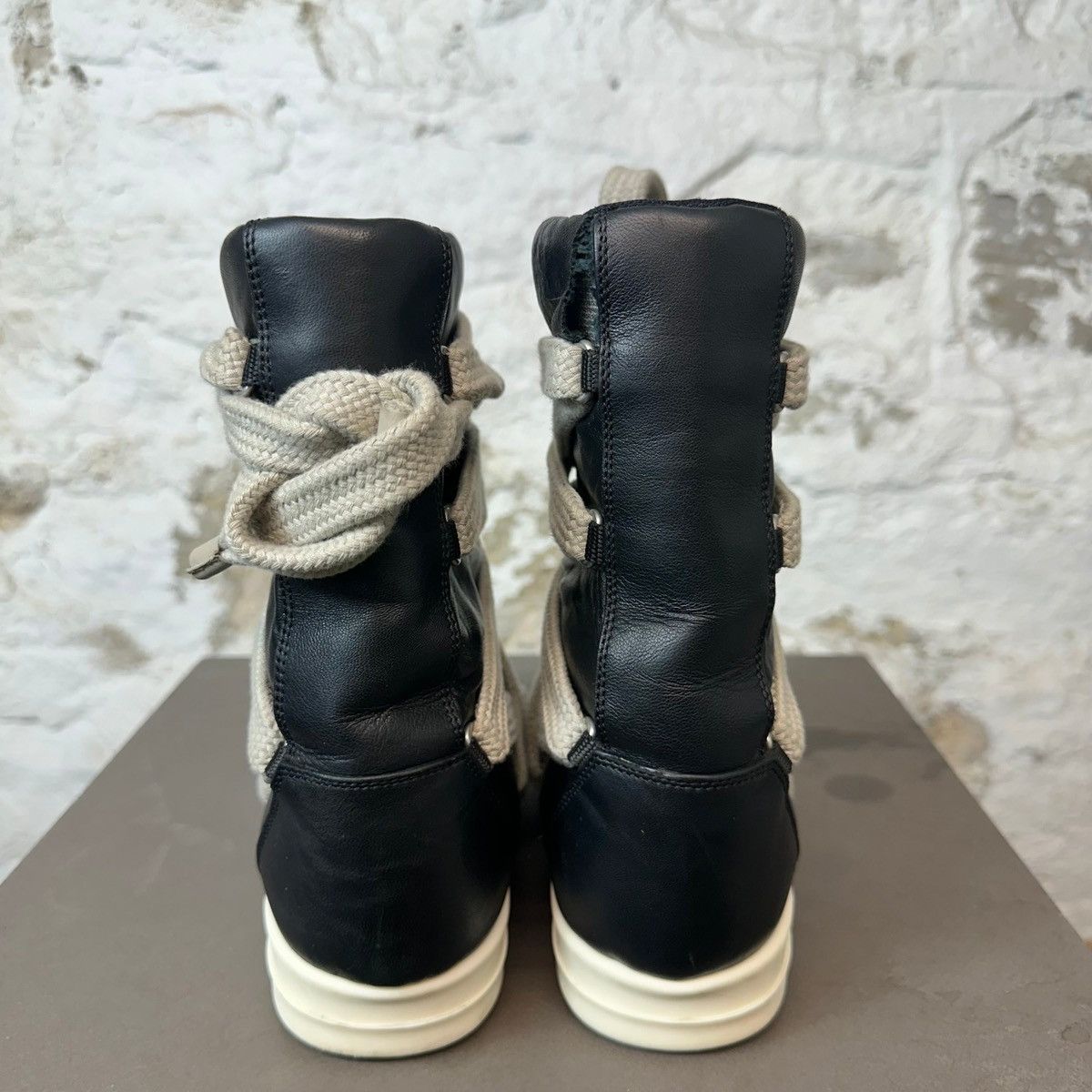 Rick Owens Rick Owens Hexa Lace Padded High Top Sneaker Size 36.5 Size US 5.5 / IT 35.5 - 6 Thumbnail