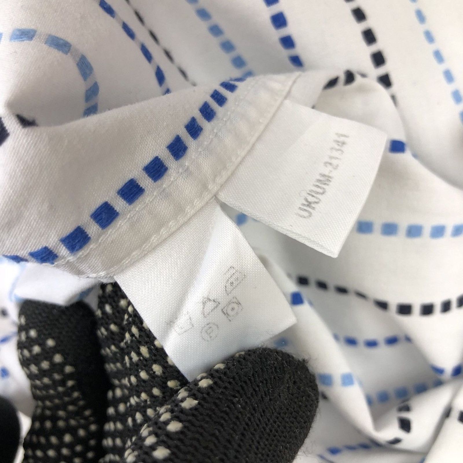 Yves Saint Laurent YSL Logo White Shirt Yves Saint Laurent Vintage Size US XL / EU 56 / 4 - 7 Thumbnail
