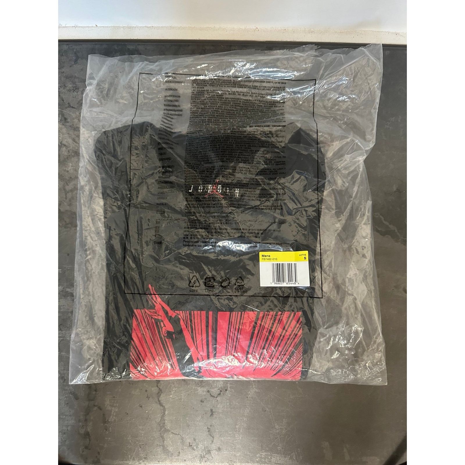 Jordan Brand Jordan Graphic Cotton T-Shirt - fb7462-010 - Size S - NEW Size US S / EU 44-46 / 1 - 4 Thumbnail