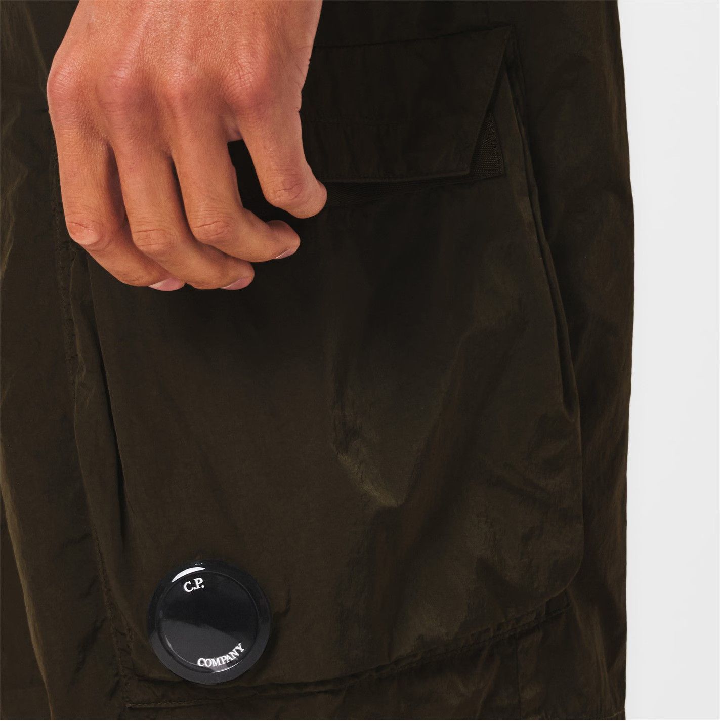 C.P. Company o1g2r1mq0426 Bermuda Cargo Shorts in Ivy Green Size US 30 / EU 46 - 4 Thumbnail