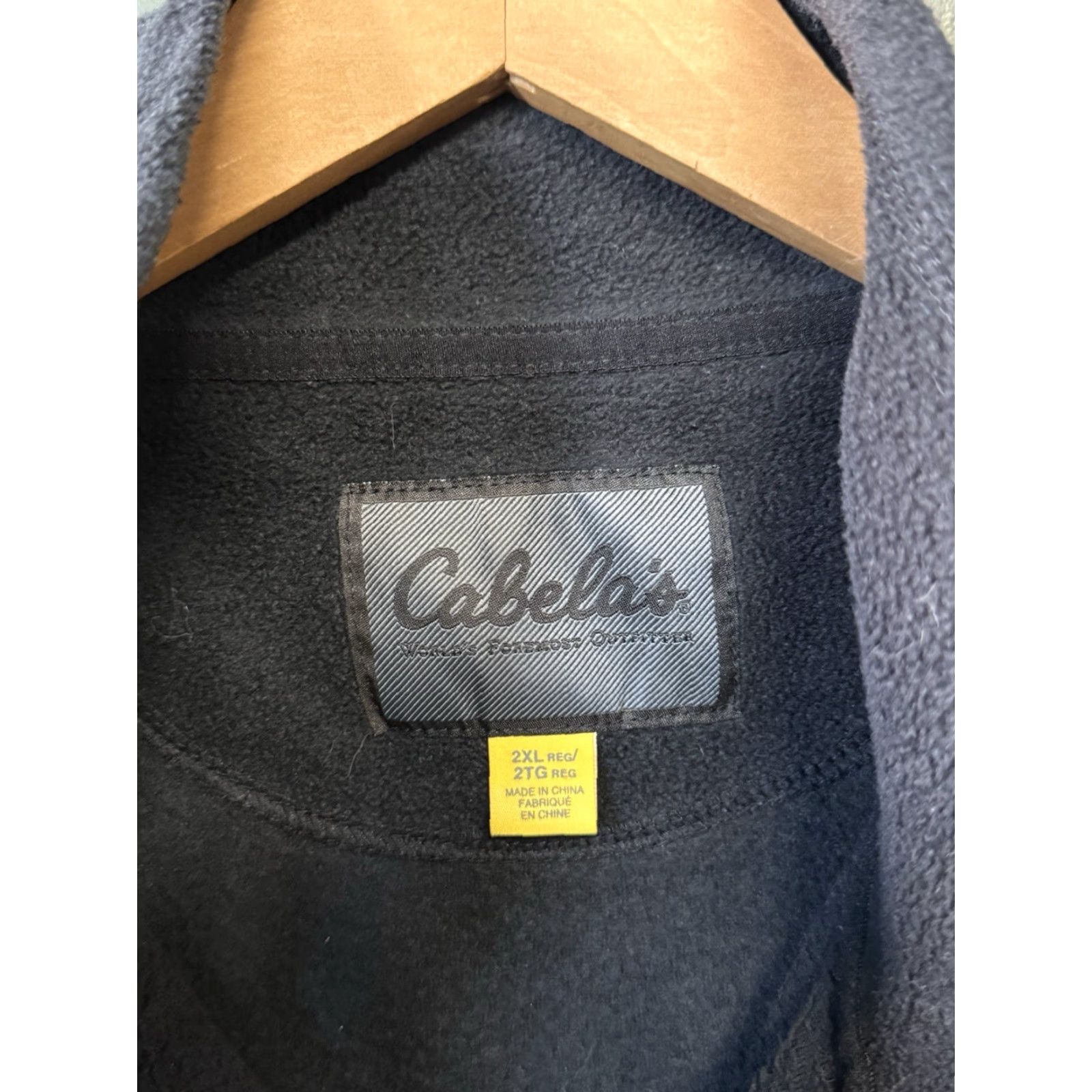 Vintage Cabela's Mens Black Sleeveless Full Zip Fleece Vest Size 2XL Shirt Vest Mens Black Full Zip Fleece Vest 2XL Size US XXL / EU 58 / 5 - 3 Thumbnail