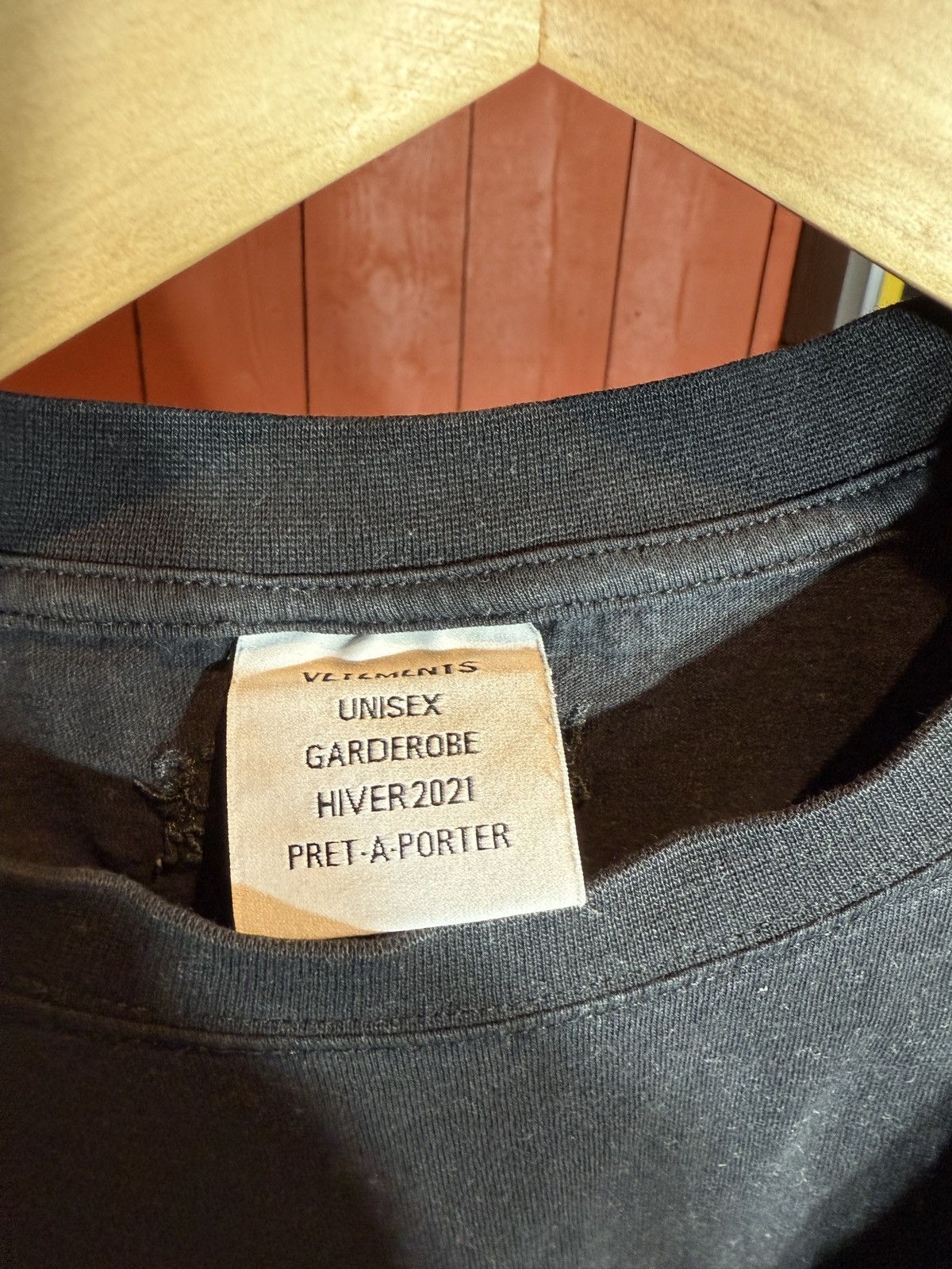 Vetements Worn Vetements tshirt Size US M / EU 48-50 / 2 - 3 Thumbnail