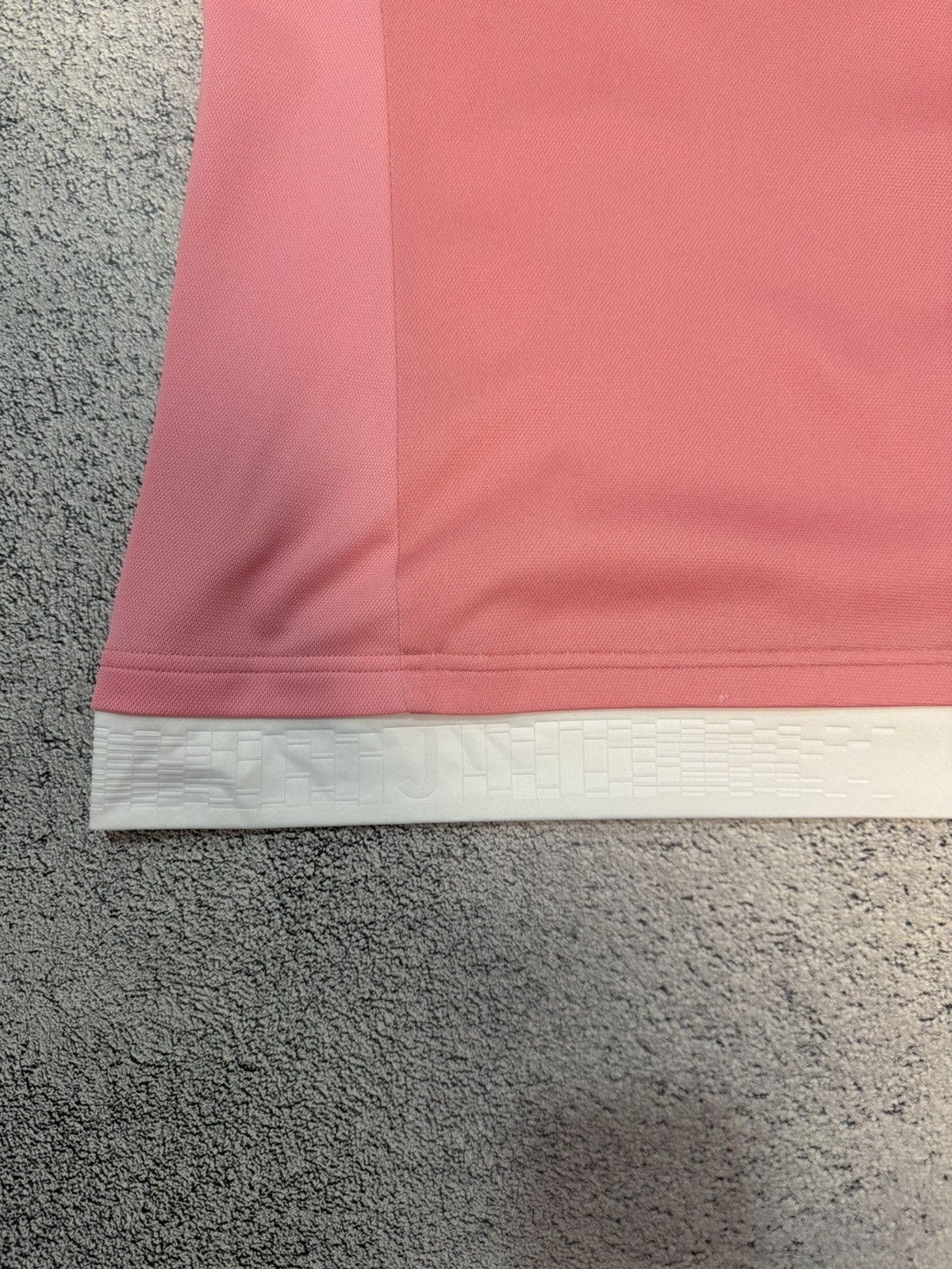 Adidas Juventus Pink Jersey Adidas 2015 2016 Away Drake MenM S12846 Size US M / EU 48-50 / 2 - 7 Thumbnail