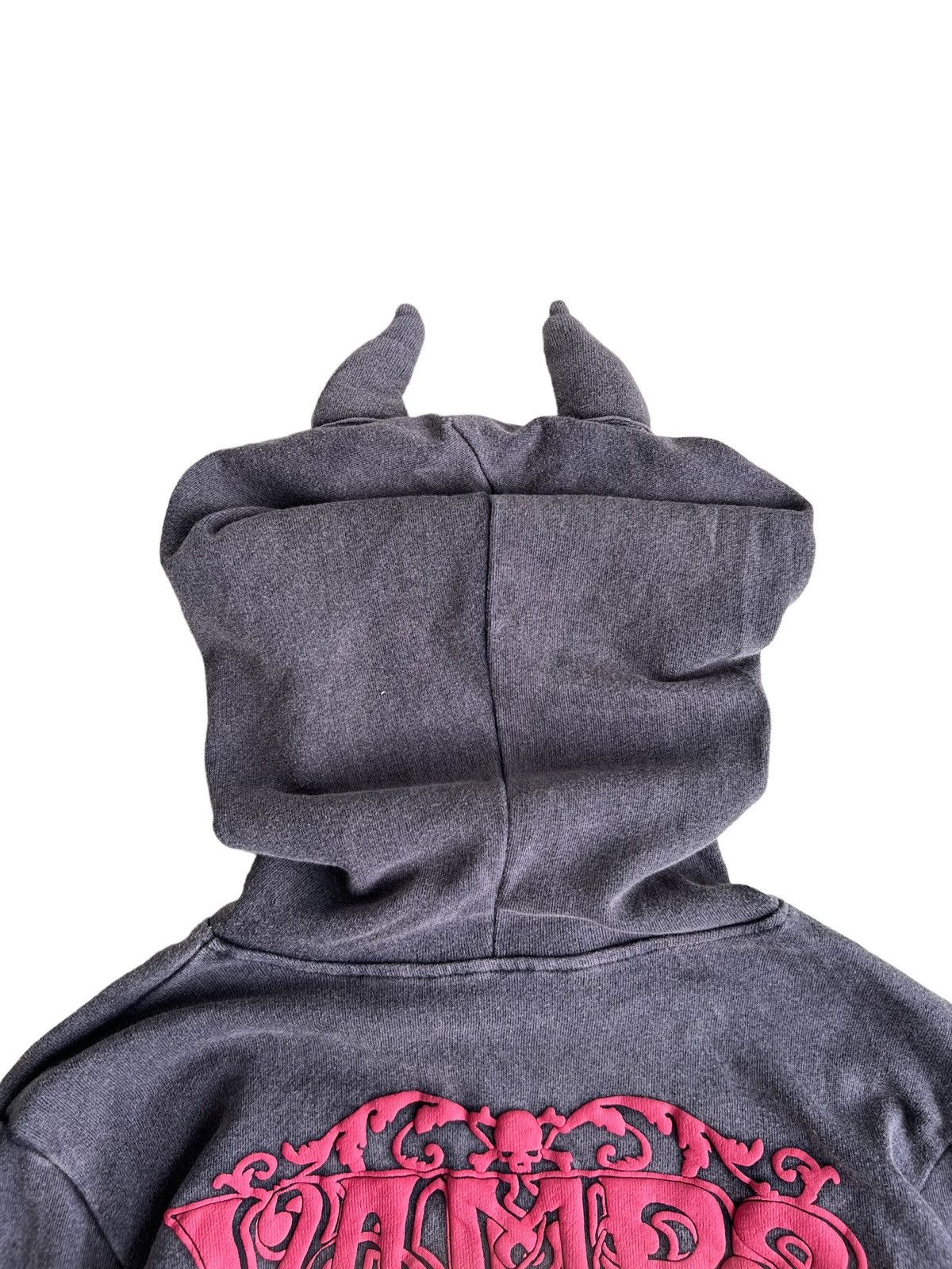 Tornado Mart Vamp's Bloodsucker "Sexy Women" Anarchy Horn Hoodie Sweater Size US M / EU 48-50 / 2 - 7 Thumbnail
