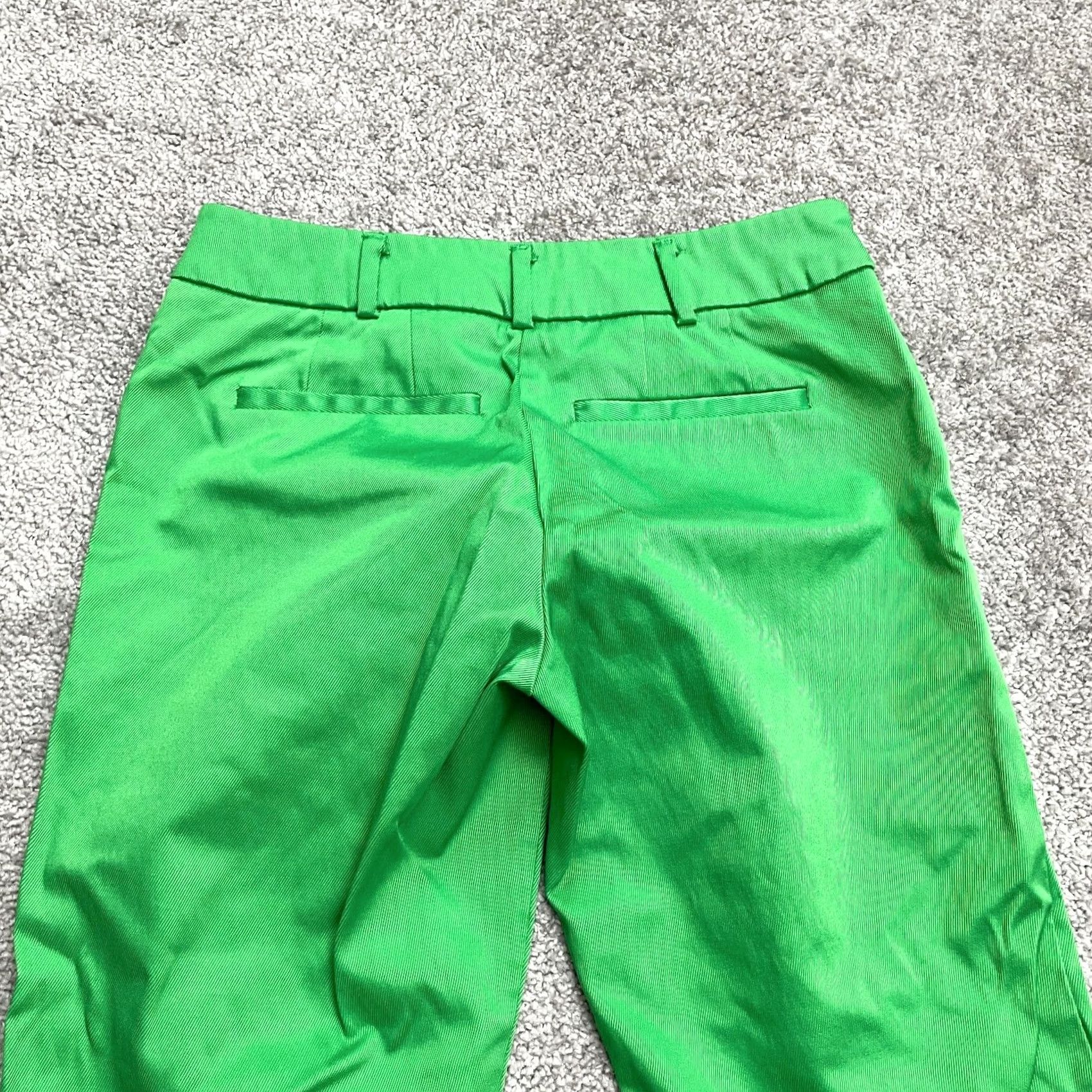 Vintage 7th Avenue Bermuda Shorts Women 0 Green Mid Rise Flat Front Casual Outdoor Pants Bermuda Shirt? Size 25" / US 0 / IT 36 - 3 Thumbnail