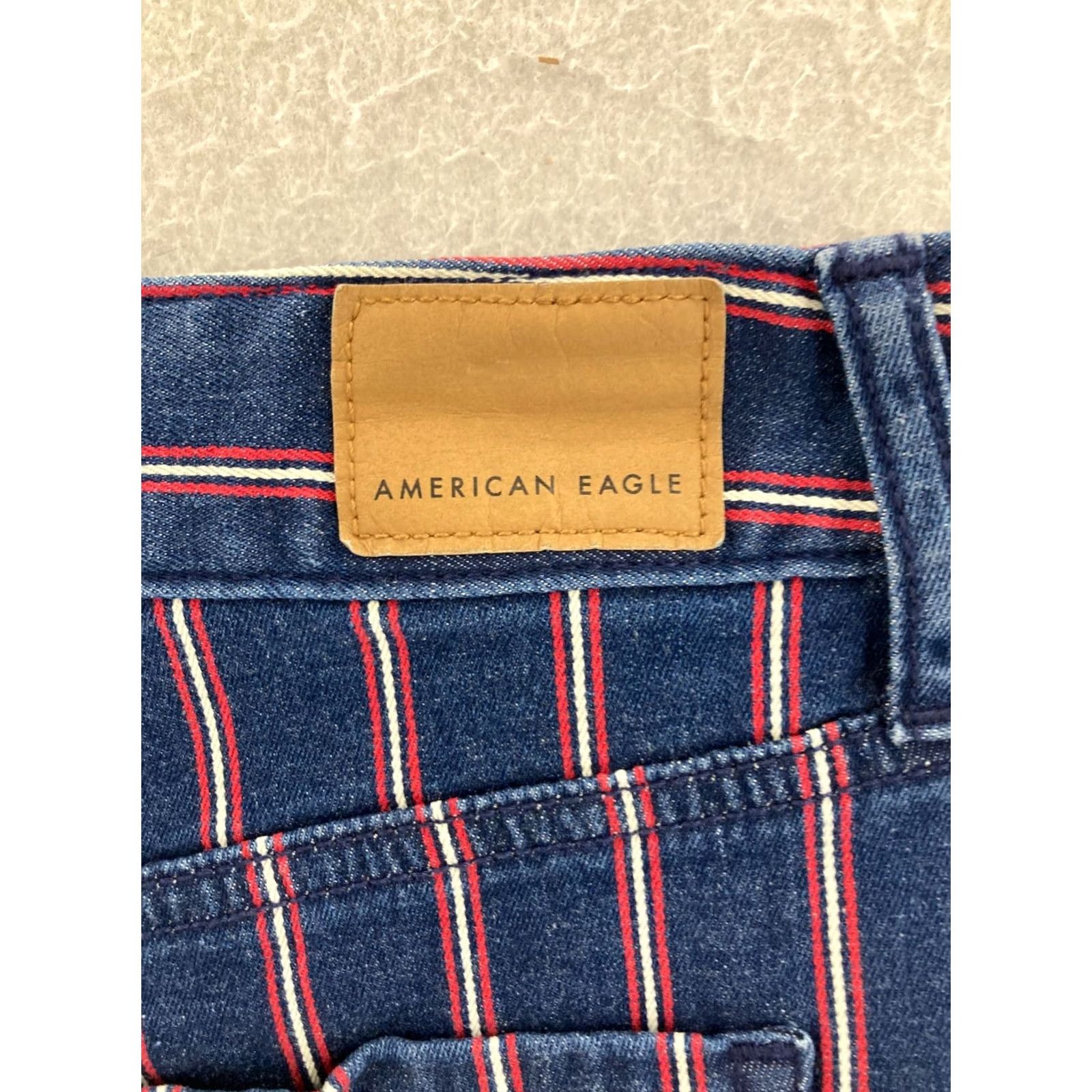 American Eagle Outfitters American Eagle Jean Skirt Womens 4 Blue Super Stretch Mini Raw Hem Size 27" / US 4 / IT 40 - 7 Thumbnail