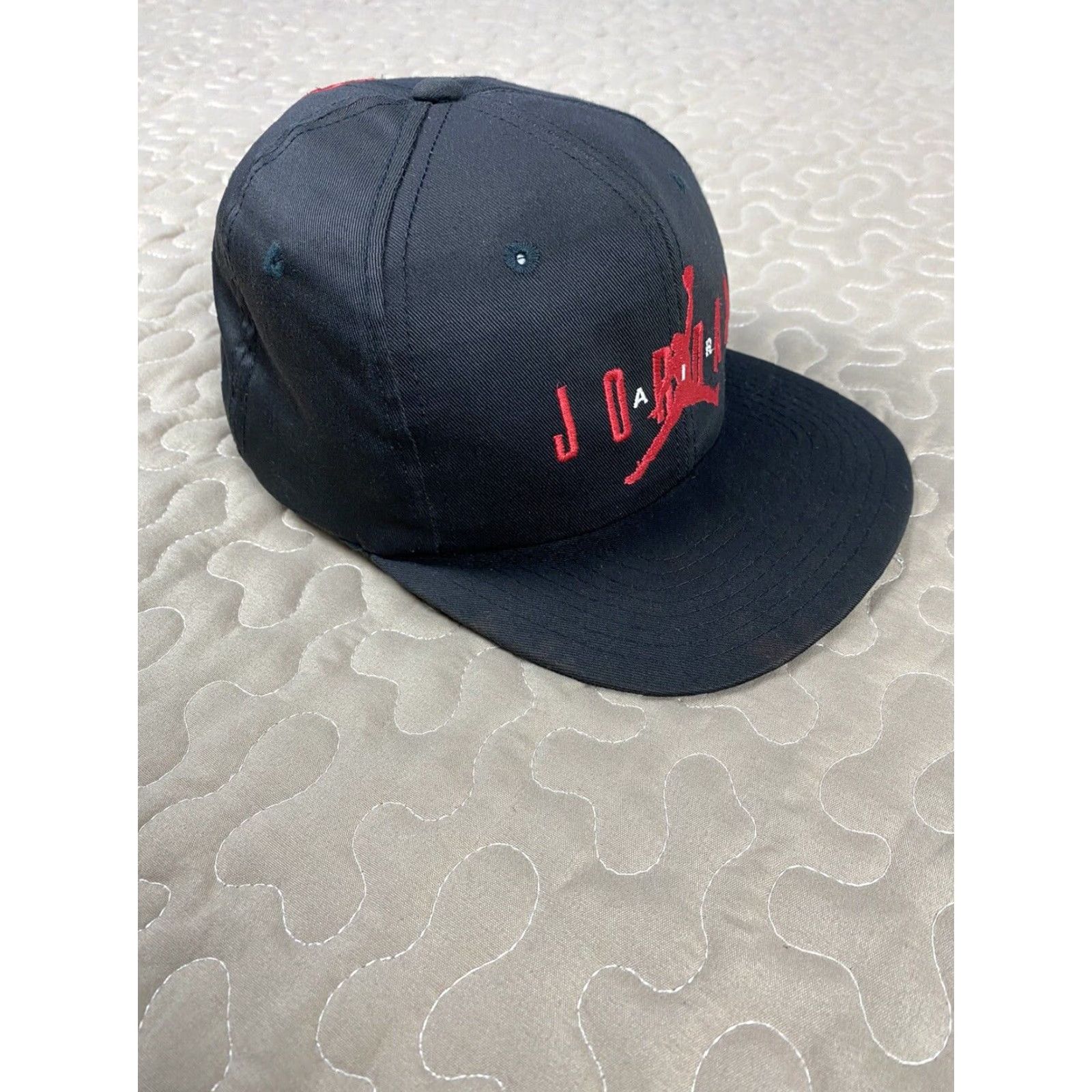 Nike VINTAGE Nike Air Michael Jordan OG Snapback Hat Cap Black Jumpman Logo 90s Mens One Size Cap Size ONE SIZE - 3 Thumbnail