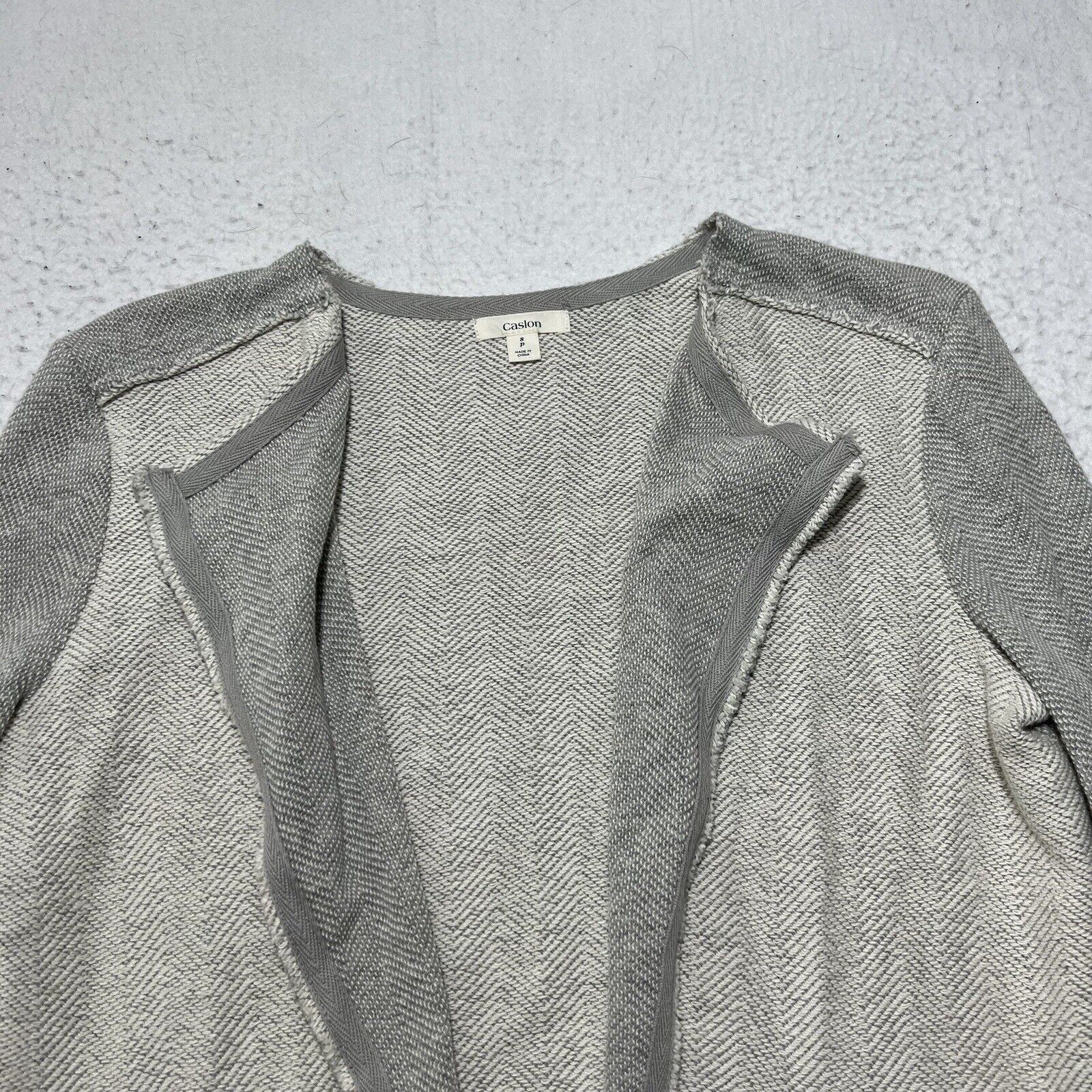 Other Caslon Small Open Front Cardigan Gray Herringbone Zip Size S / US 4 / IT 40 - 2 Thumbnail