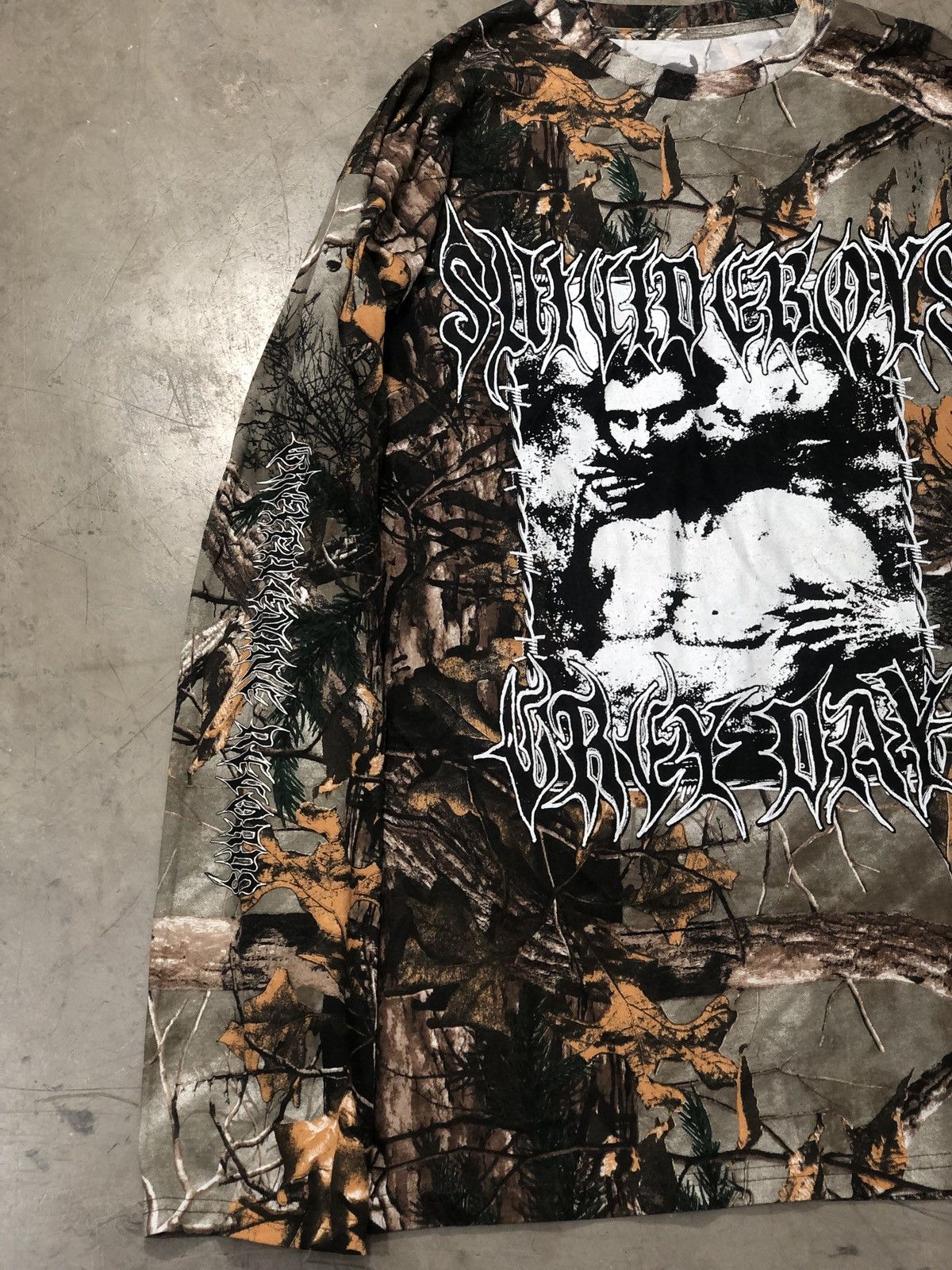 G59 Records G59 Records Camo Longsleeve 2022 Grey Day Size US XL / EU 56 / 4 - 2 Thumbnail