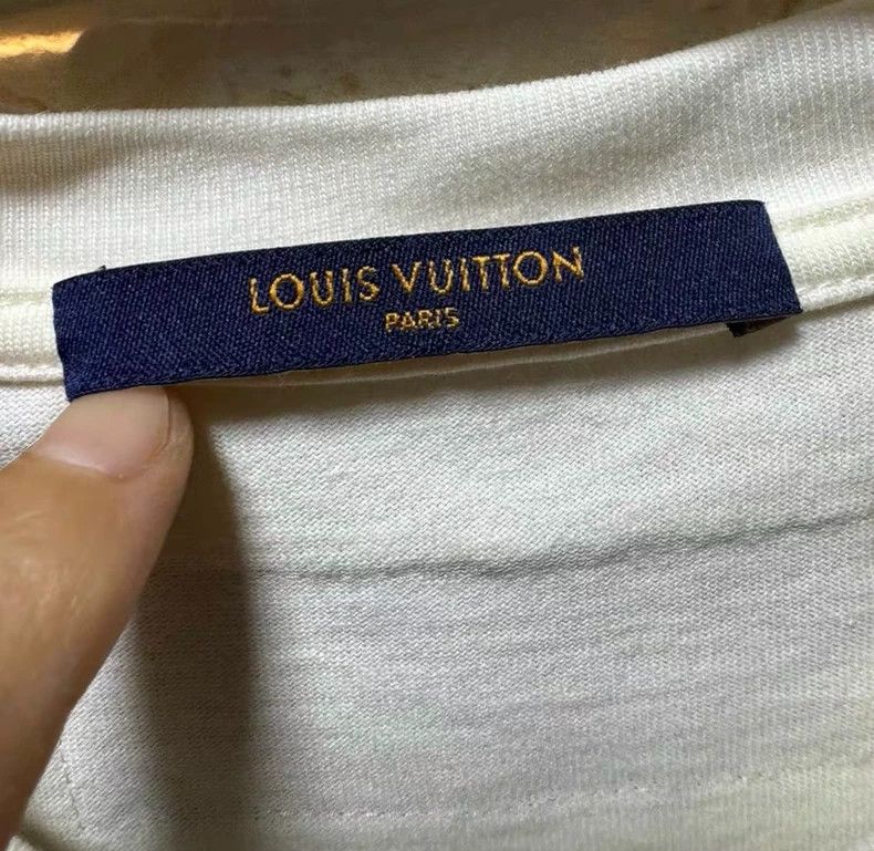 Louis Vuitton Louis Vuitton Round neck and short sleeves 2503-Nextarrow Size US M / EU 48-50 / 2 - 2 Thumbnail