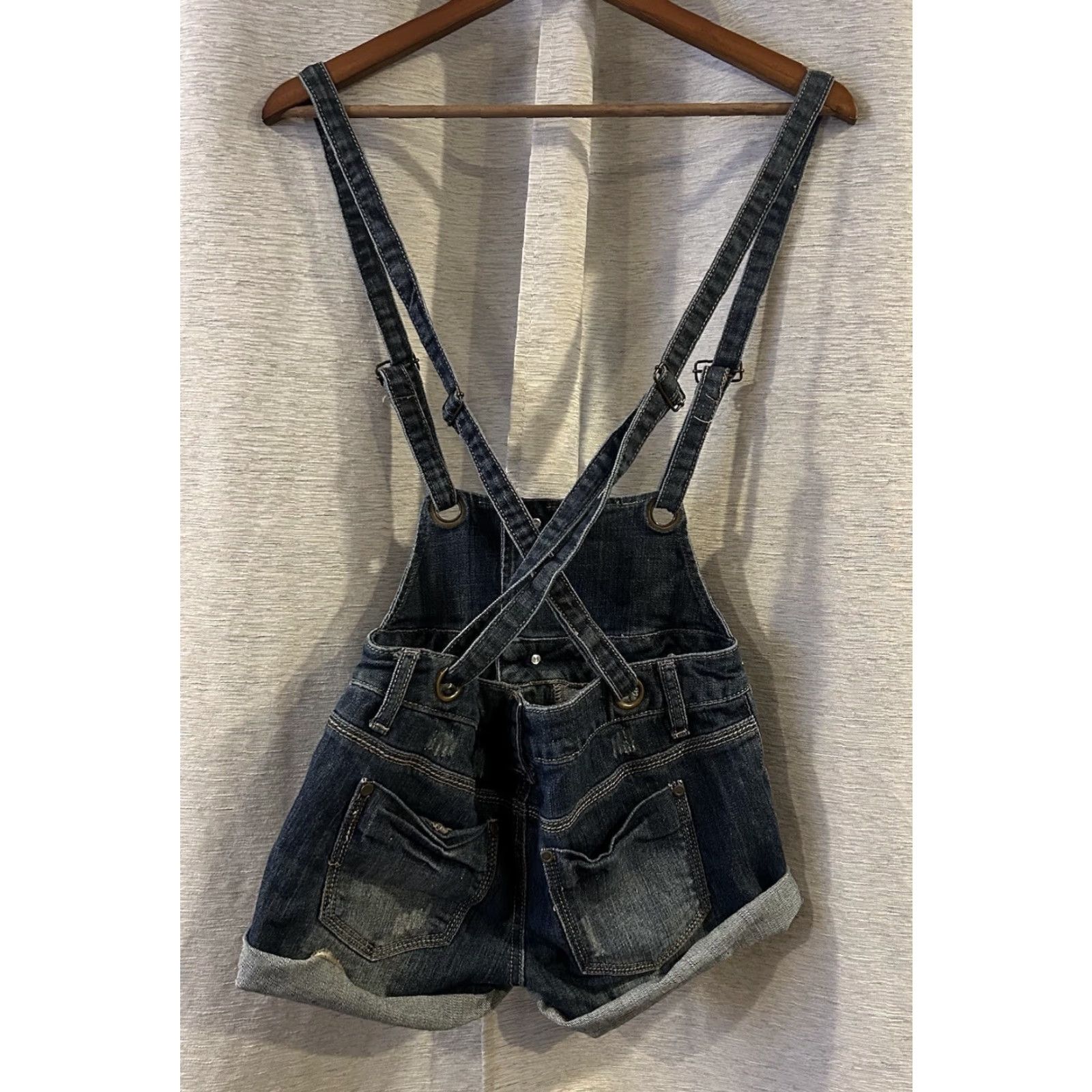Vintage Hot Kiss Shortalls Womens 5 Juniors Button Front Cut Off Stretch Denim Pocket Cotton Spandex Straight Inseam 3 in Blue Vintage No Size 27" / US 4 / IT 40 - 4 Thumbnail