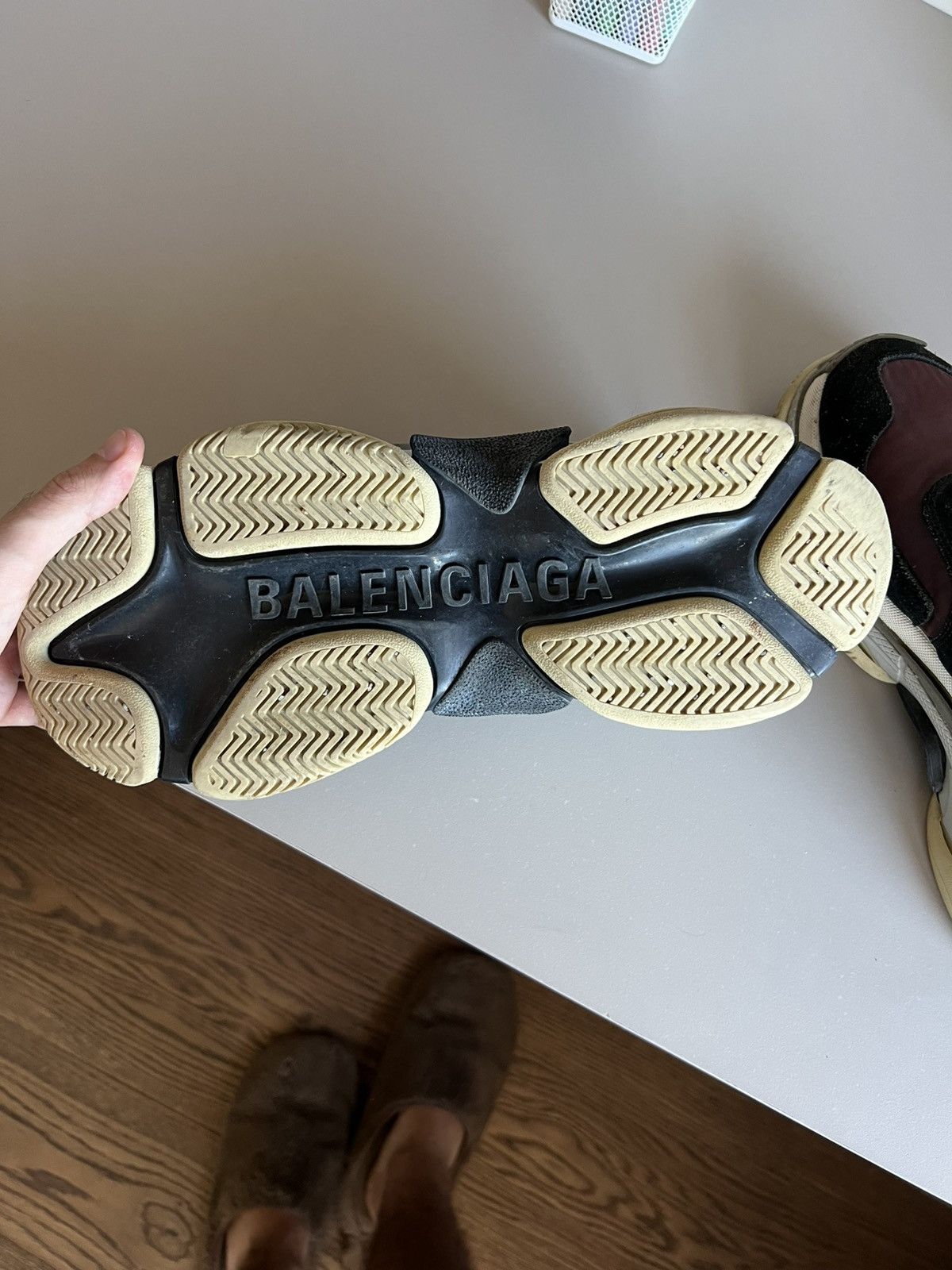 Balenciaga Balenciaga Triple S Sneaker Size US 9 / EU 42 - 8 Thumbnail