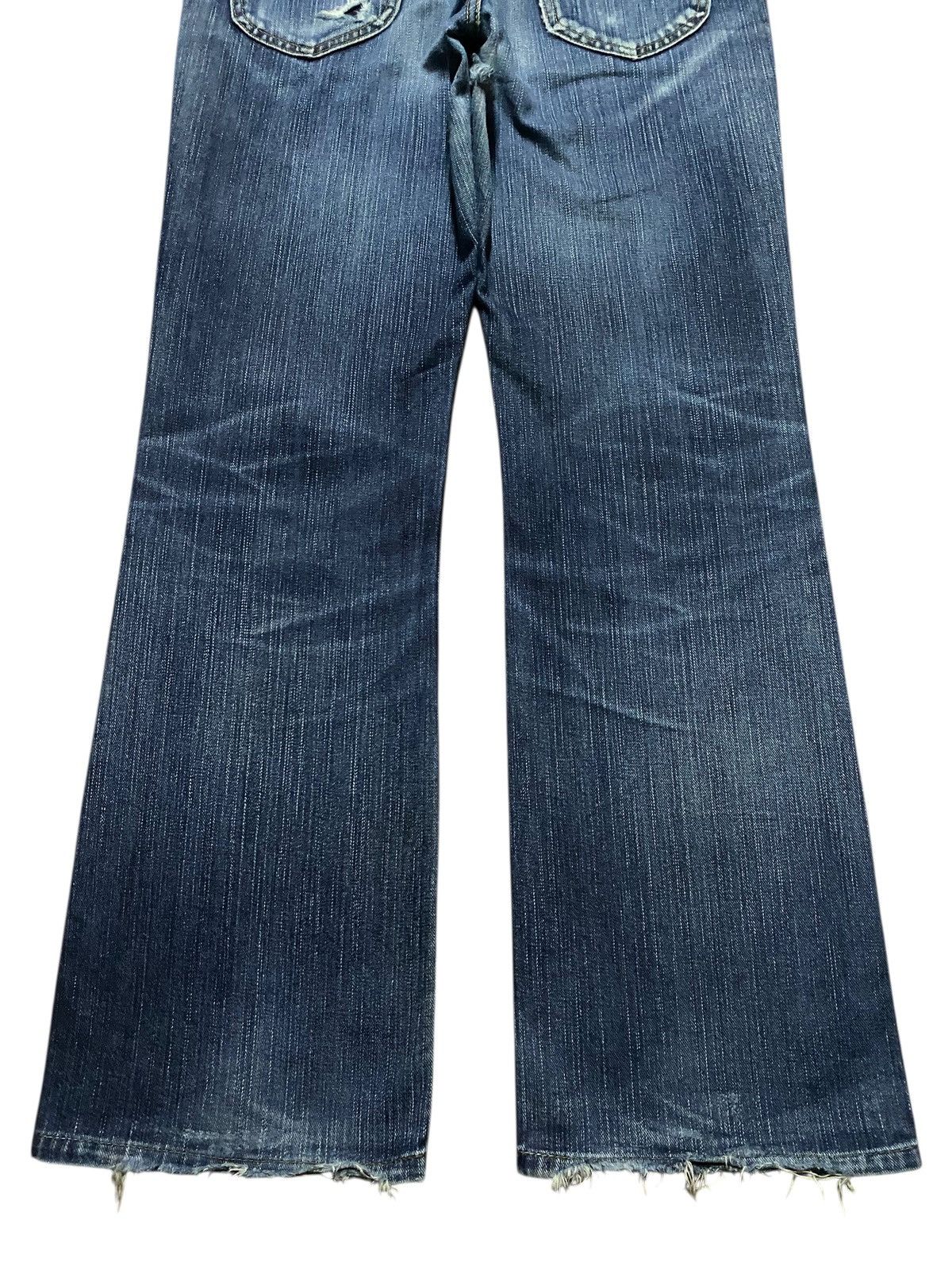 Lee × Vivienne Westwood Vintage Lee Faded Wash Distressed Bootcut Jeans Size US 33 - 6 Thumbnail