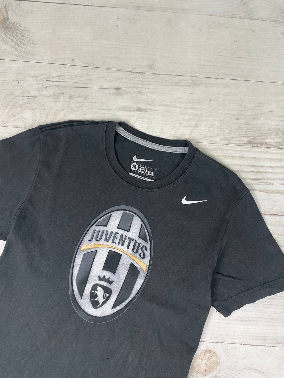 Nike Vintage Nike Juventus 00s Big Logo T Shirt Football Size US M / EU 48-50 / 2 - 3 Thumbnail