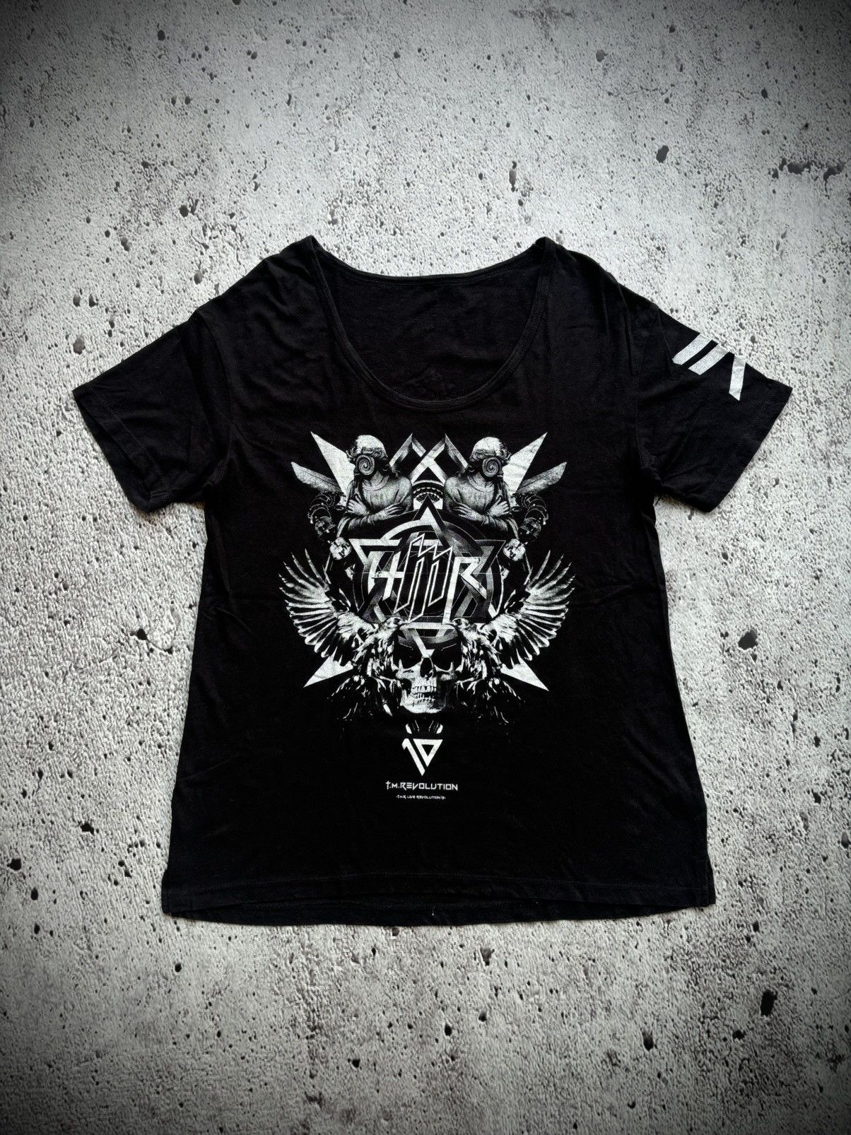 Seditionaries Y2k Diesel Revolution skull Tshirt Size US L / EU 52-54 / 3 - 1 Thumbnail