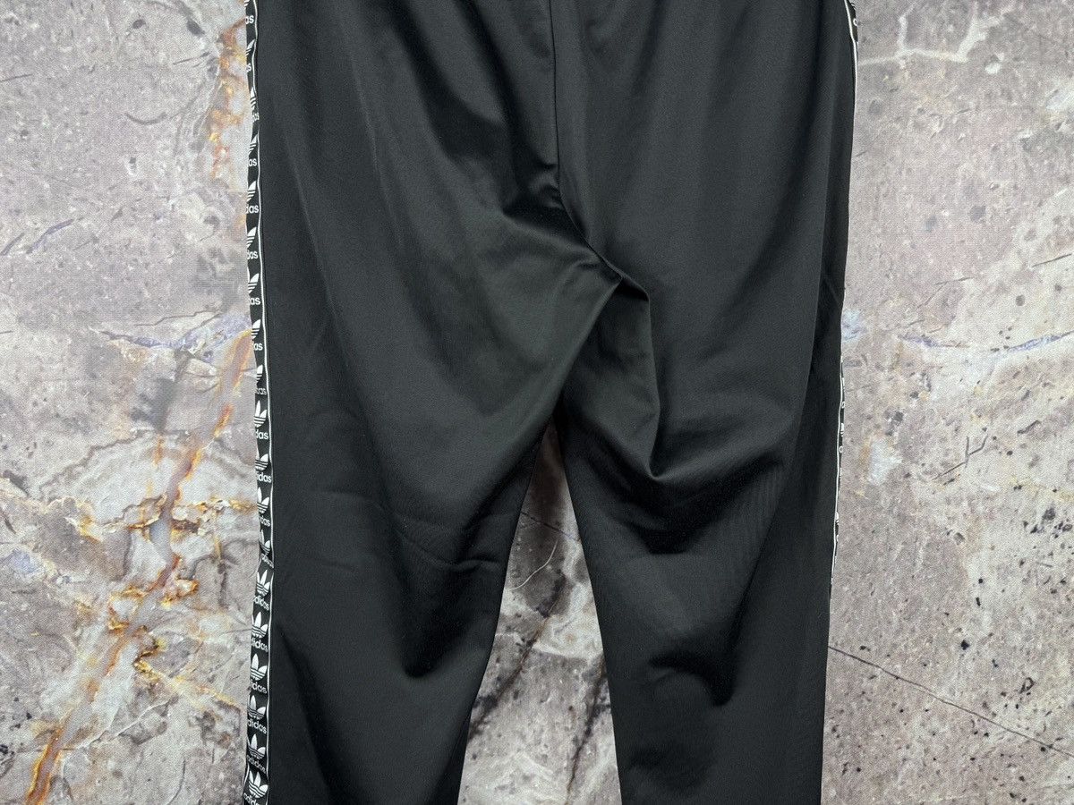 Adidas Adidas Navy Track Pants Athletic Joggers With Side Stripes Size 34" / US 12 / IT 48 - 10 Thumbnail