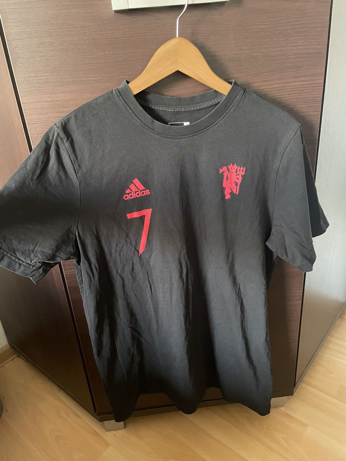 Adidas Cristiano Rolando #7 Manchester United Soccer Jersey Hype Size US L / EU 52-54 / 3 - 1 Thumbnail