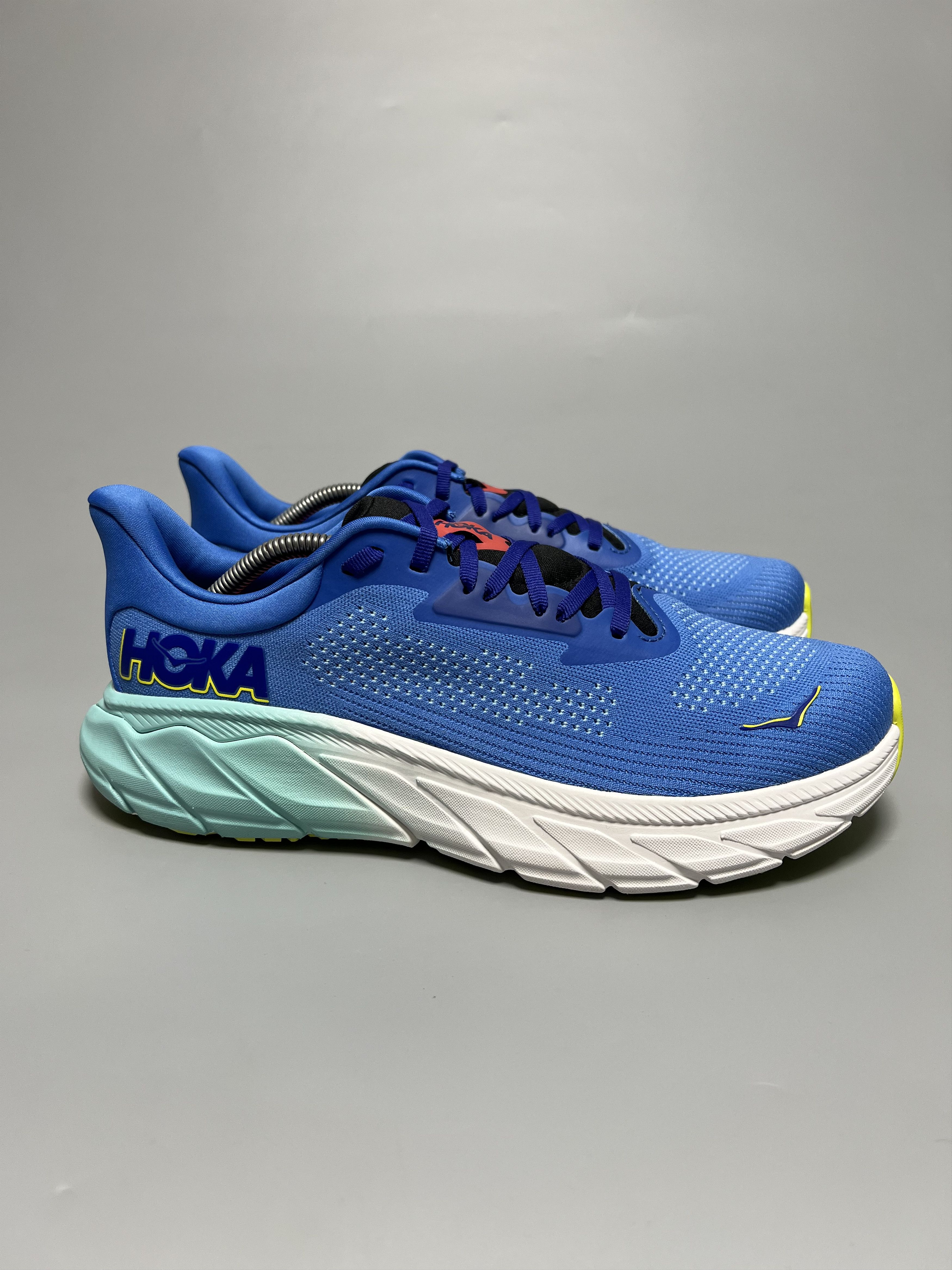 Hoka 9.5 EE Hoka One One Arahi 7 Wide Running Shoes Walking Gym Size US 9.5 / EU 42-43 - 1 Thumbnail