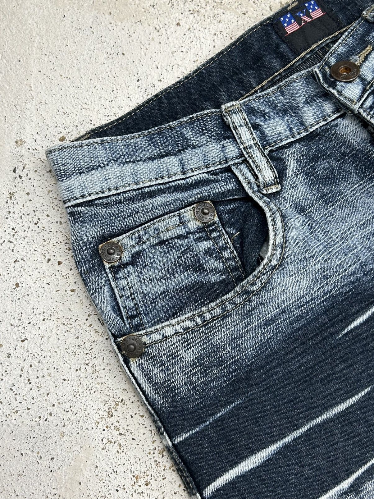 Hysteric Glamour Flare Jeans Painted Washed Heavy Whisker Size 27" / US 4 / IT 40 - 9 Thumbnail