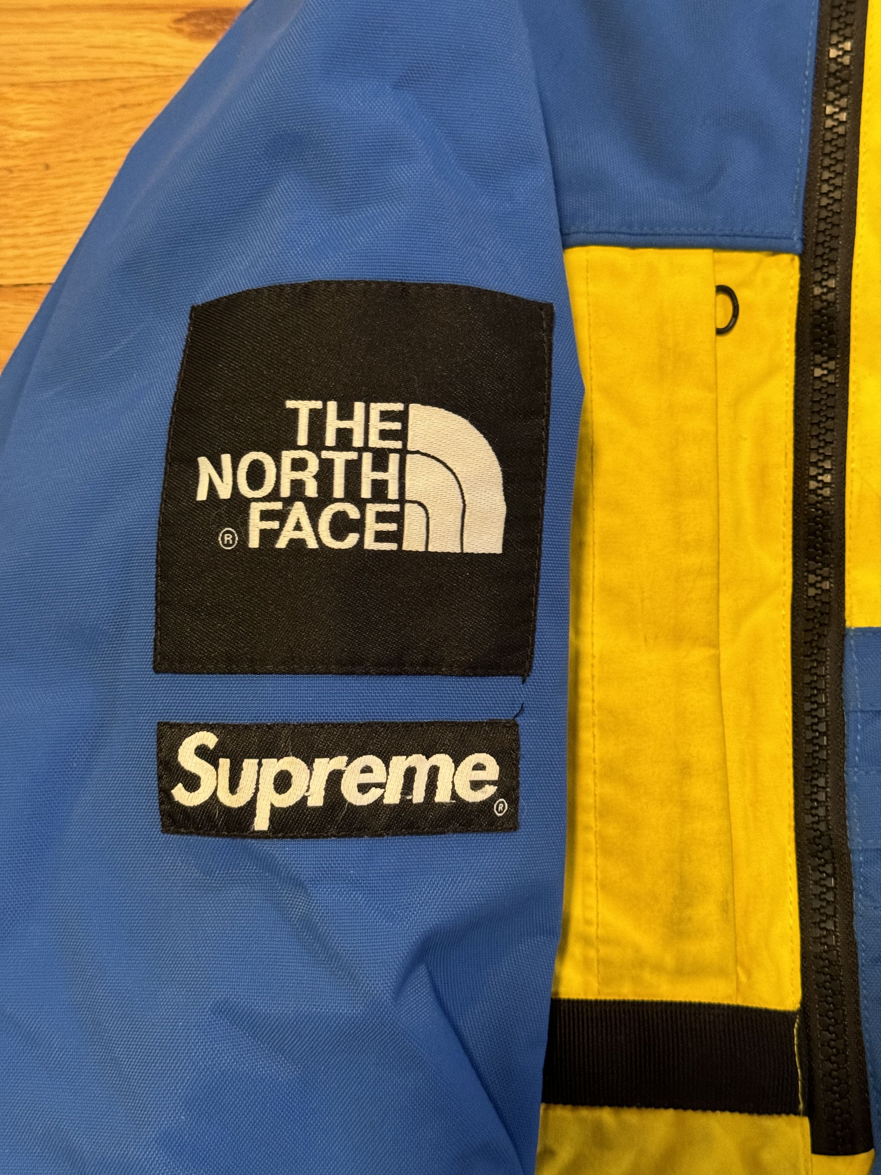Supreme × The North Face Supreme x The North Face Steep Tech Hooded Jacket TNF L Size US L / EU 52-54 / 3 - 7 Thumbnail