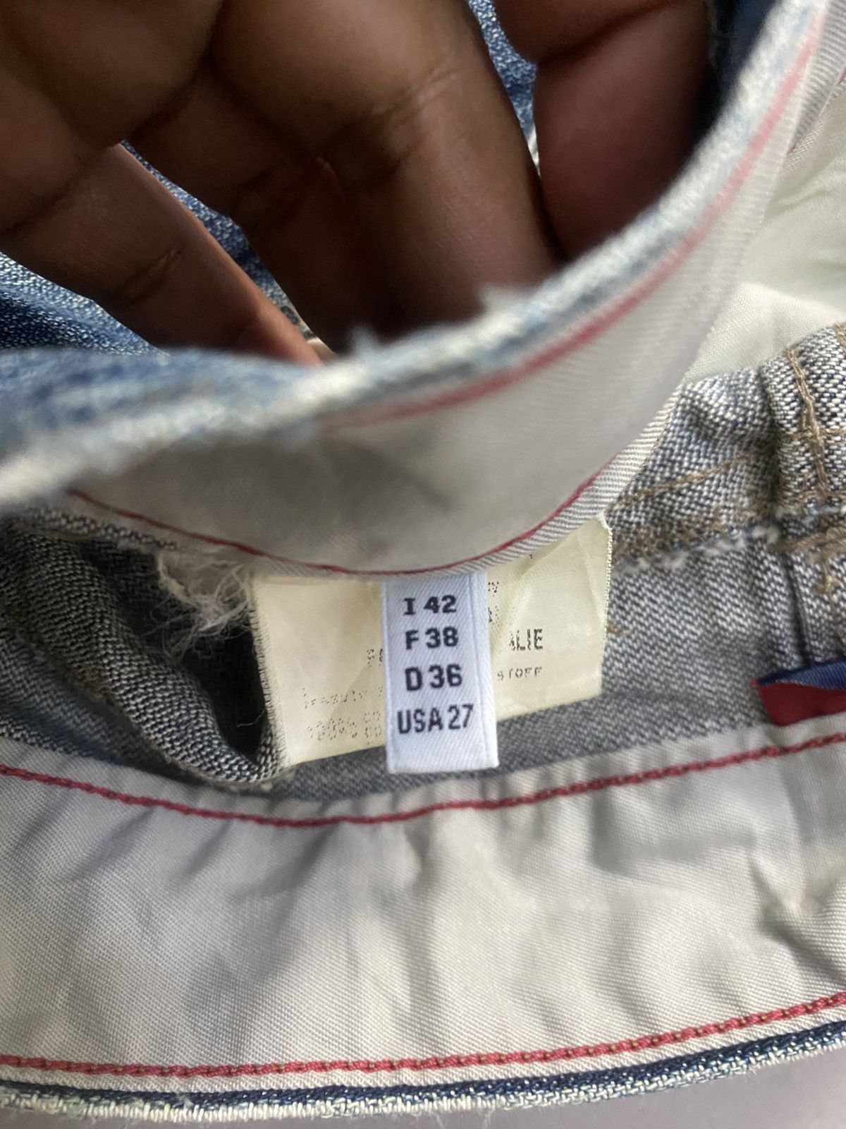 Marithe + Francois Girbaud MARITHE FRANCOIS GIRBAUD LOW RISE FLARE DISTRESS STYLE Size US 32 / EU 48 - 10 Thumbnail