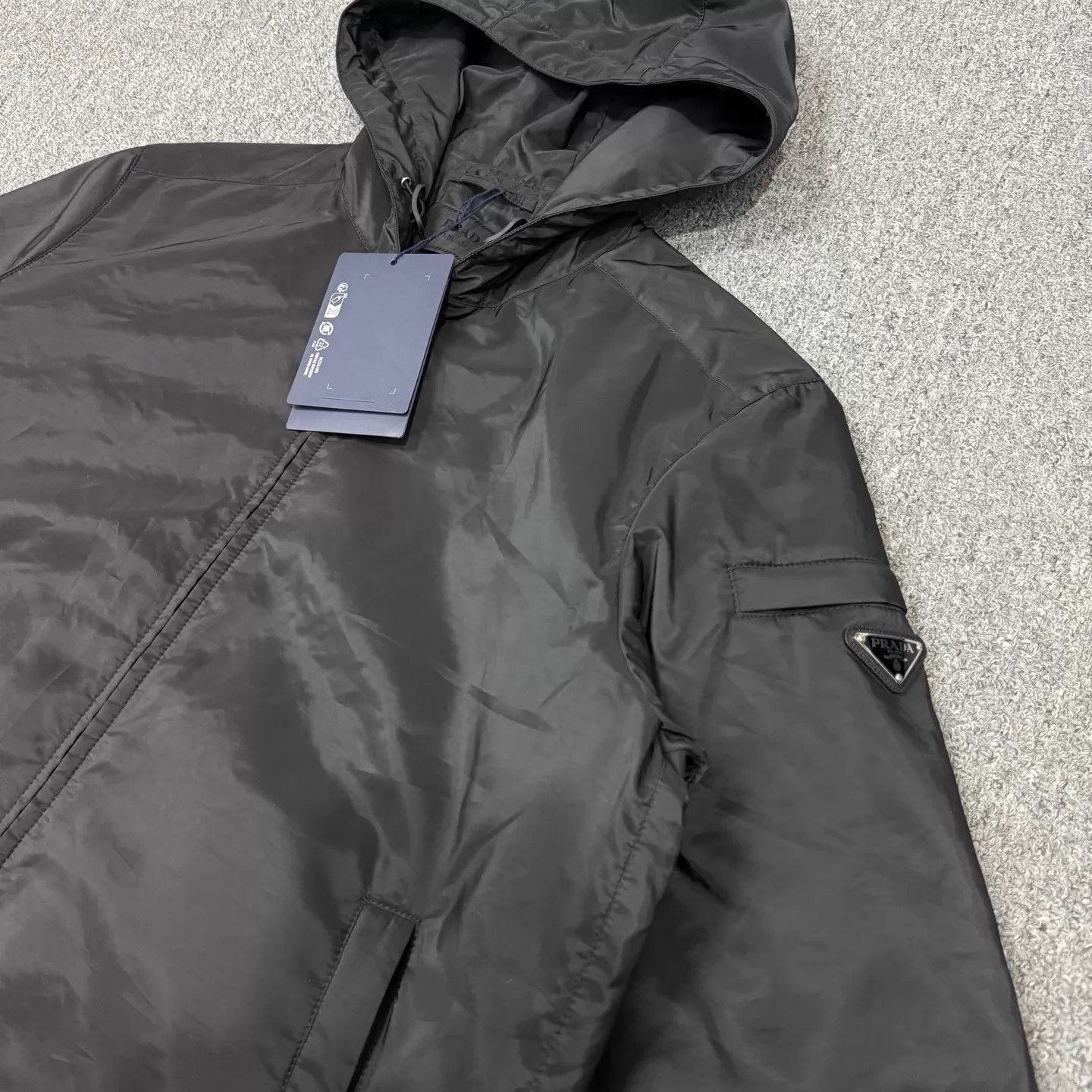 Prada Prada Black Triangle Logo Cotton Jacket Unused L Size L / US 10 / IT 46 - 3 Thumbnail